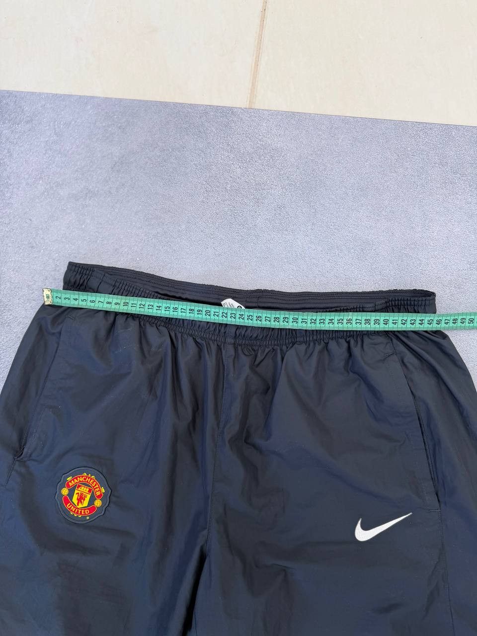 Nike Nike Tracksuit Y2K Nylon Baggy Pants Swag Drill Hype Size US 36 / EU 52 - 14 Thumbnail
