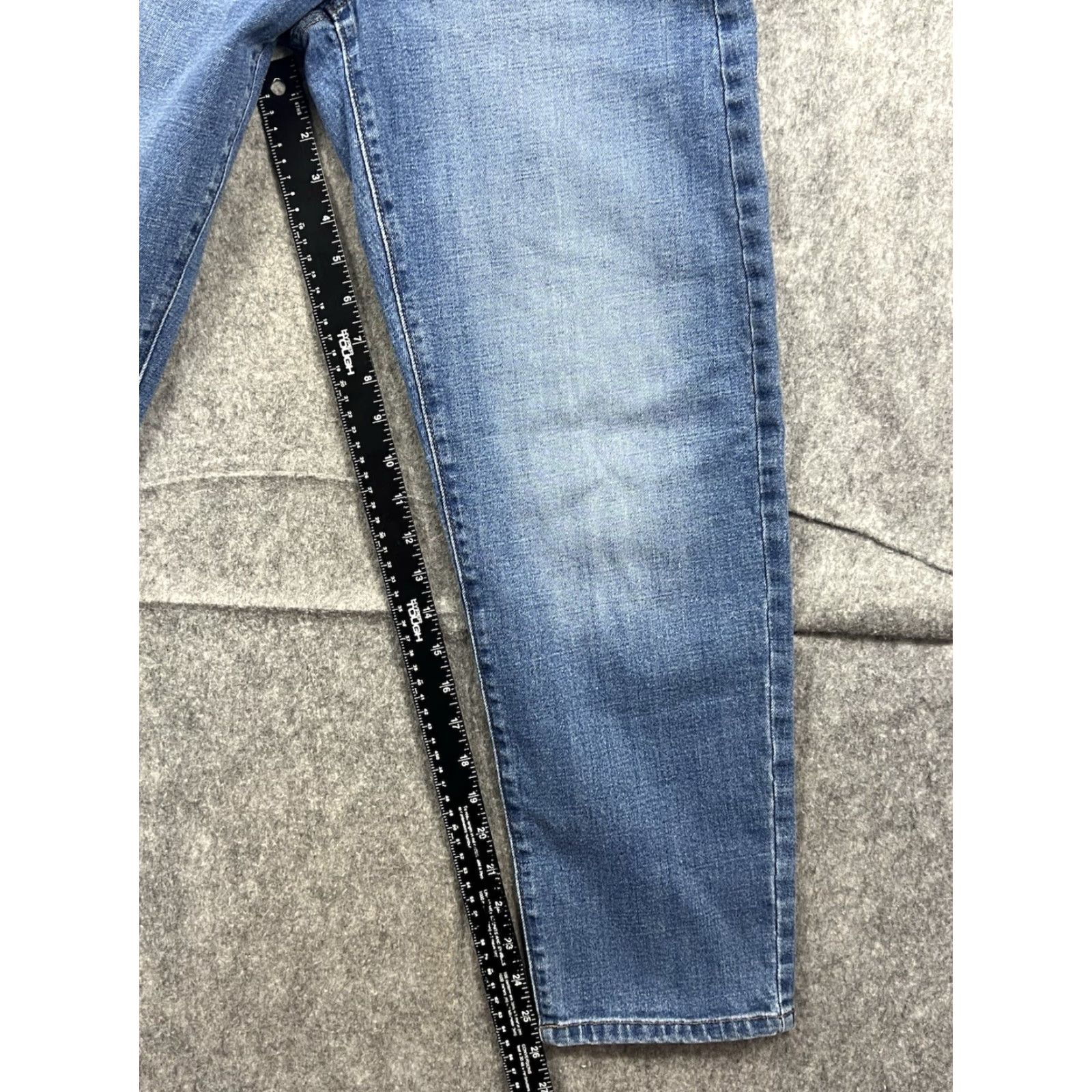 Banana Republic Banana Republic Jeans Women's High Rise Baggy Fit Barrel Leg 25/0 Denim Blue 5-Pocket City Casual Mens Womens Boys Girls Size 25" / US 0 / IT 36 - 7 Thumbnail