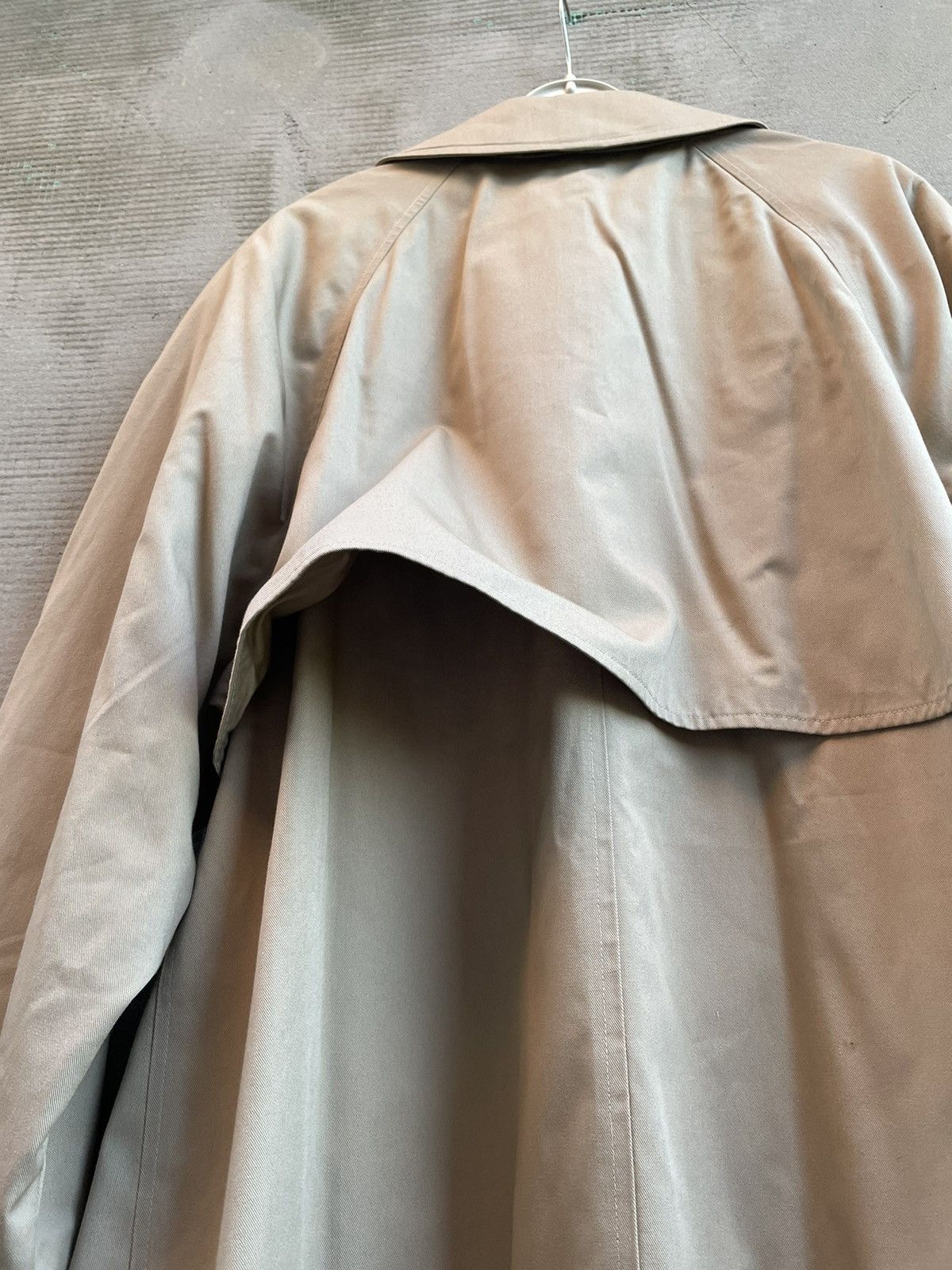 Burberry × Designer Burberry Burberrys Vintage 90s Nova Check Beige Trench Coat Size US L / EU 52-54 / 3 - 15 Thumbnail