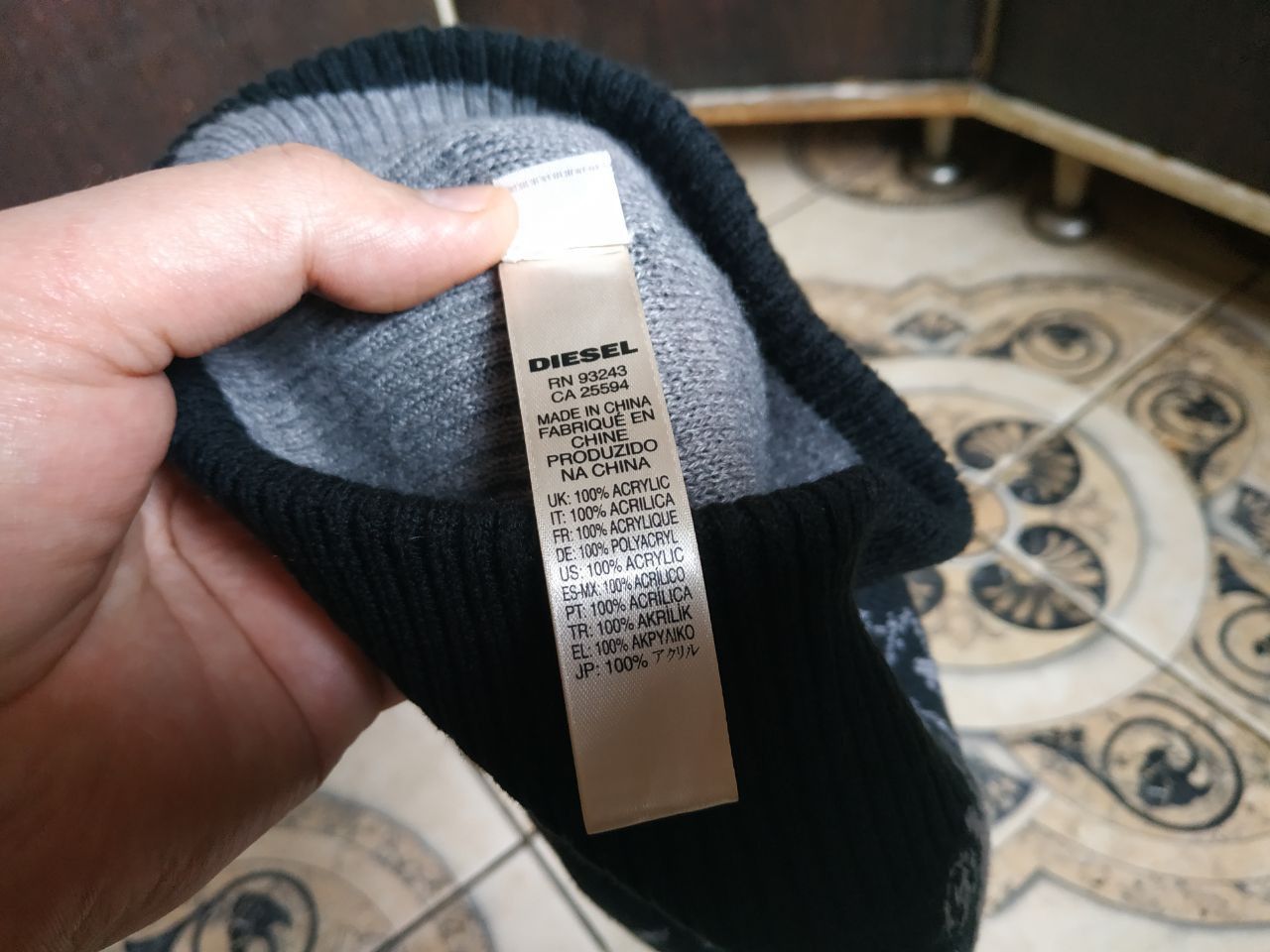 Diesel Diesel Reversible Mohawk Beanie Hat Y2K Black Gray Knit Size ONE SIZE - 12 Thumbnail