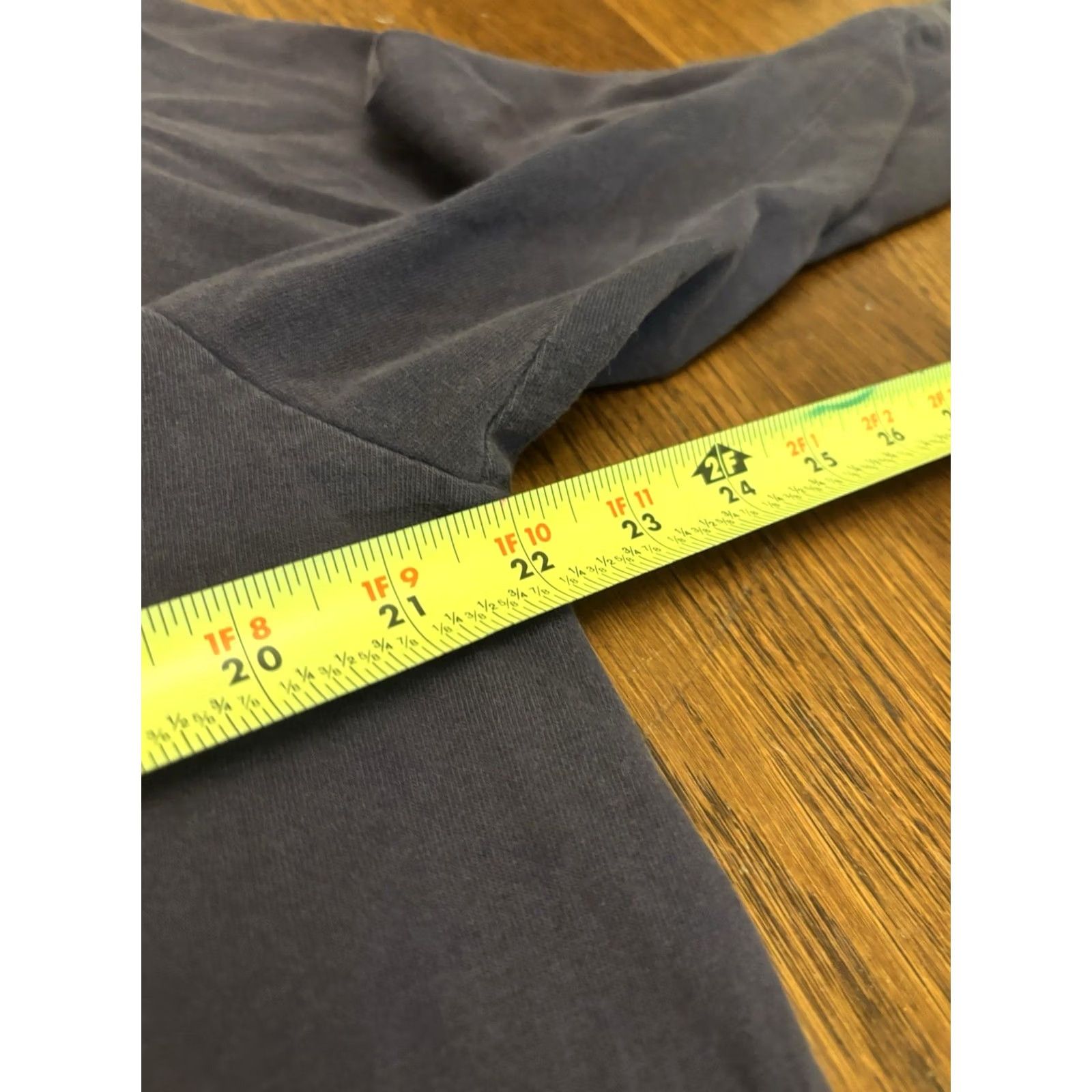 Nautica VINTAGE Nautica Wilderness Mens Long Sleeve T Shirt M 90s Sun Faded Blue Graphic Print Crew Neck Nylon? Size US M / EU 48-50 / 2 - 3 Thumbnail