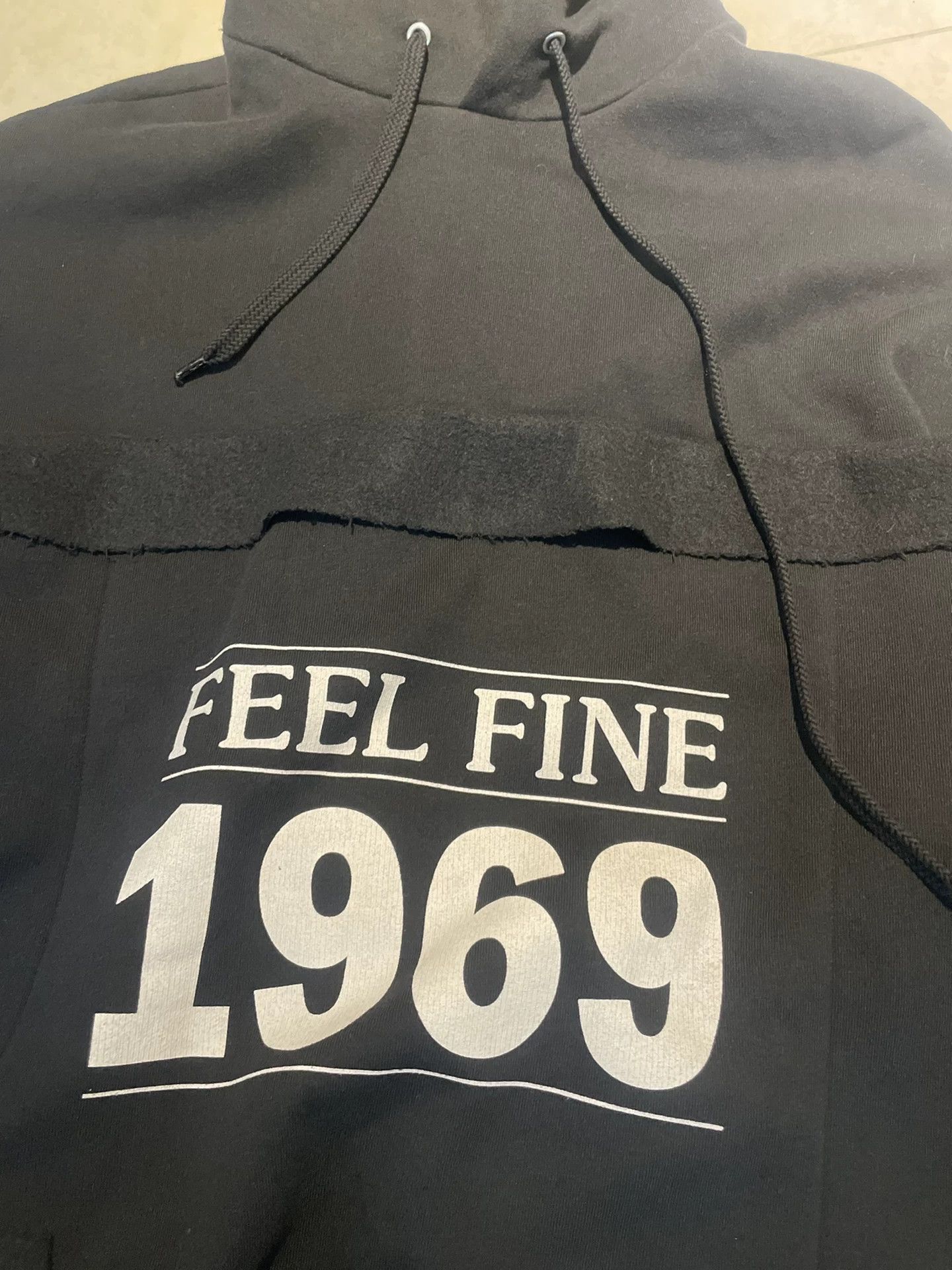 Balenciaga Balenciaga1969 Slogan Distressed Hem Hoodie S OS NWT Size US S / EU 44-46 / 1 - 2 Thumbnail