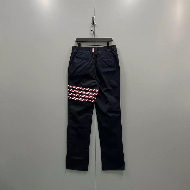 Thom Browne Thom Browne size2 Four stripe design casual pants Size US 26 / EU 42 - 2 Thumbnail