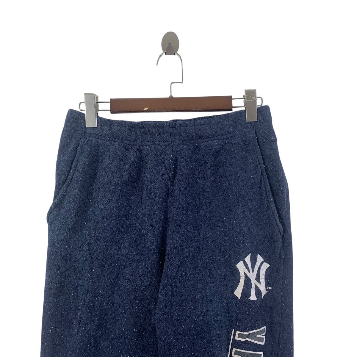 MLB Vintage NEW YORK YANKEES MLB Sweatpants Jogger Pants Size US 28 / EU 44 - 3 Thumbnail