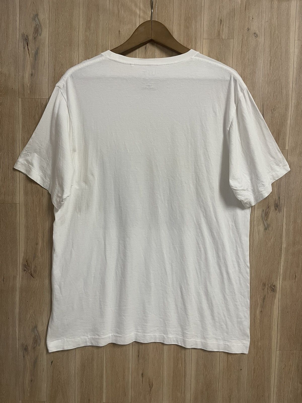 Kaws × Uniqlo Vintage Kaws x Uniqlo x Sesame Street T shirt XL Rare Size US XL / EU 56 / 4 - 7 Thumbnail