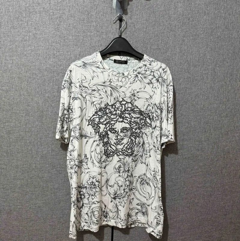 Versace Versace White Cotton Embroidered Logo T-Shirt 0089 Size US XL / EU 56 / 4 - 1 Thumbnail