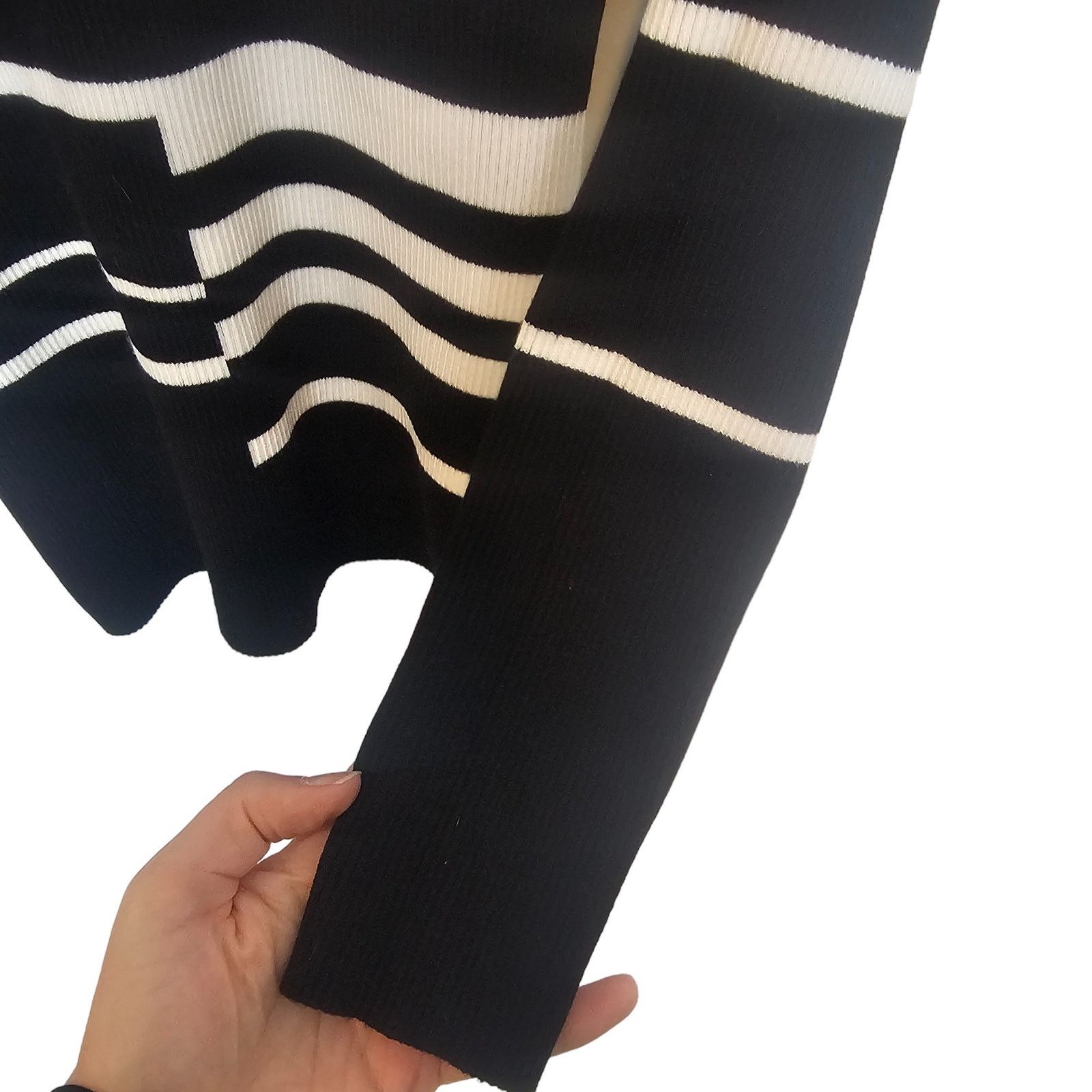 White House Black Market White House Black Market Turtleneck Sweater Size M Striped Size M / US 6-8 / IT 42-44 - 4 Thumbnail