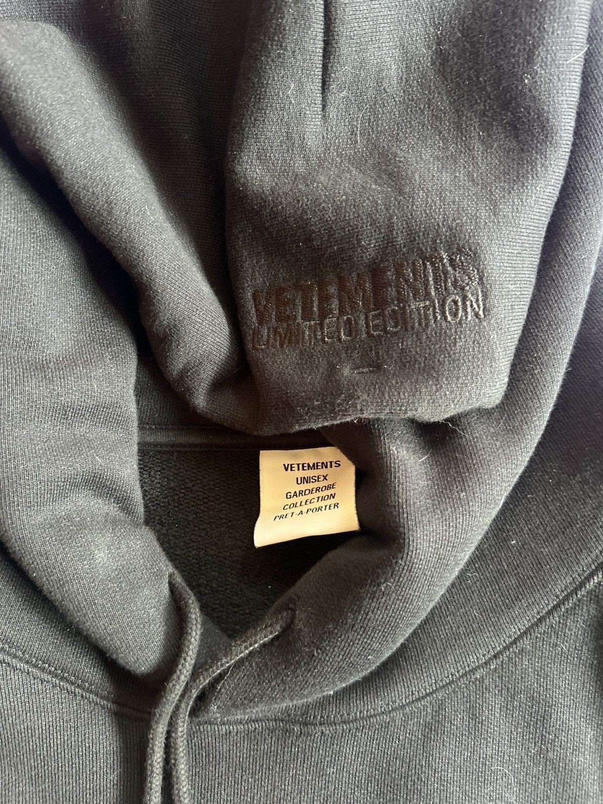Vetements Vetemnets sweet logo hoodie black Size US XL / EU 56 / 4 - 3 Thumbnail