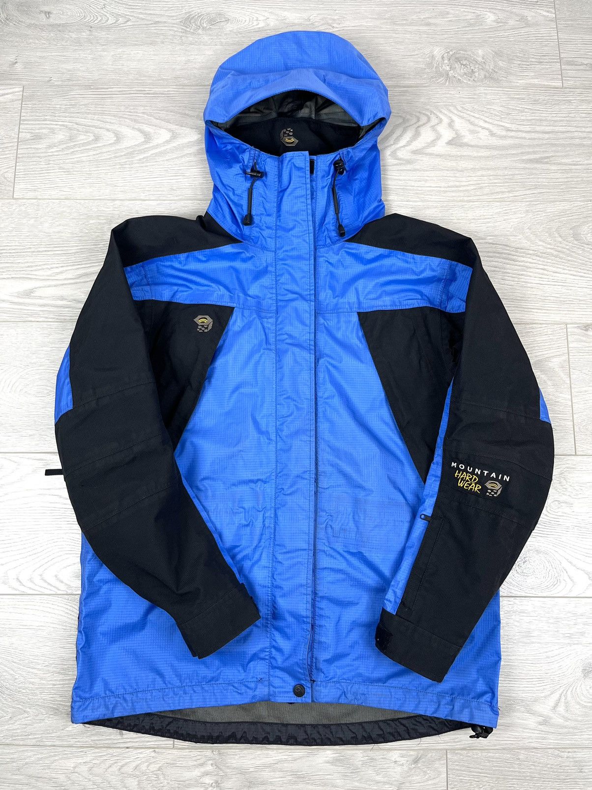 Mountain Hardwear × Outdoor Life × Vintage Mountain Hardwear 
