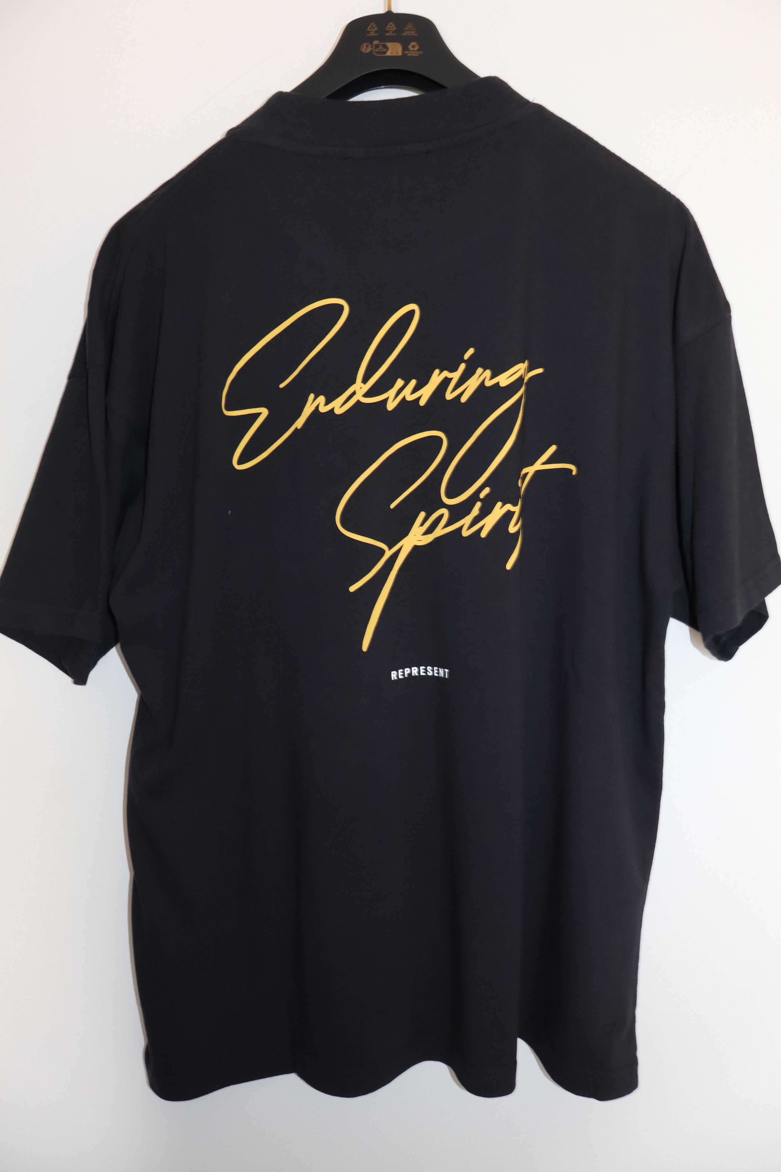 Represent Clo. Enduring spirit t-shirt brand new, size L Size US L / EU 52-54 / 3 - 8 Thumbnail