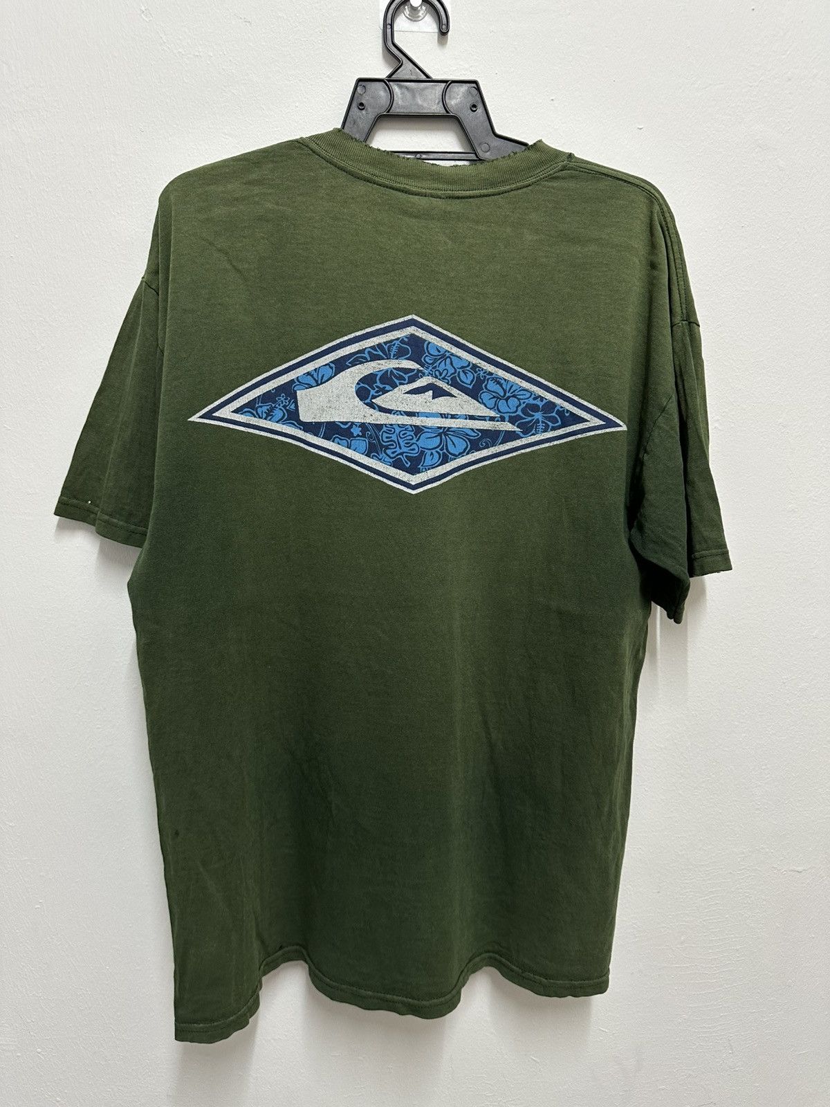 Quiksilver Vintage Thrashed Sunfaded Quiksilver Tshirt Size US L / EU 52-54 / 3 - 8 Thumbnail