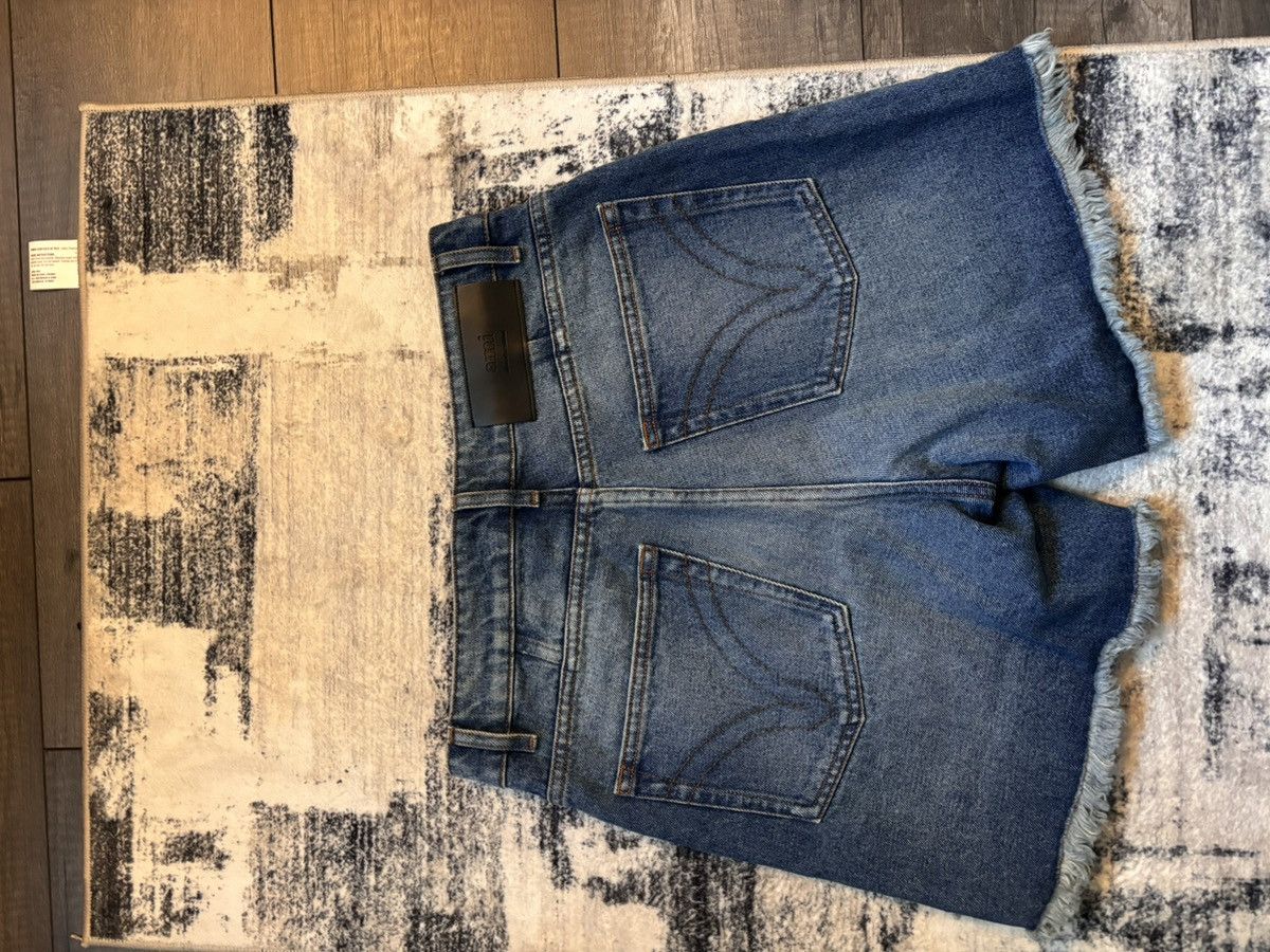 AMI AMI PARIS Blue Frayed Denim Shorts Size US 29 - 2 Thumbnail