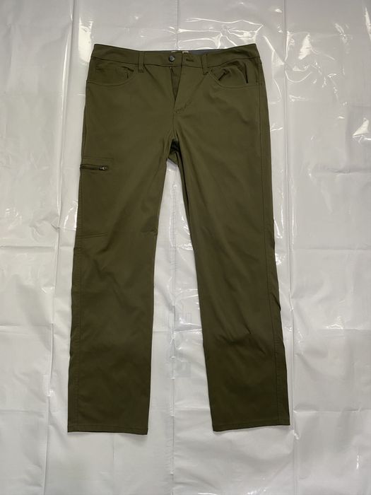 Weatherproof Men's Stretch Twill Straight Leg 5 Pocket Tech Pant
