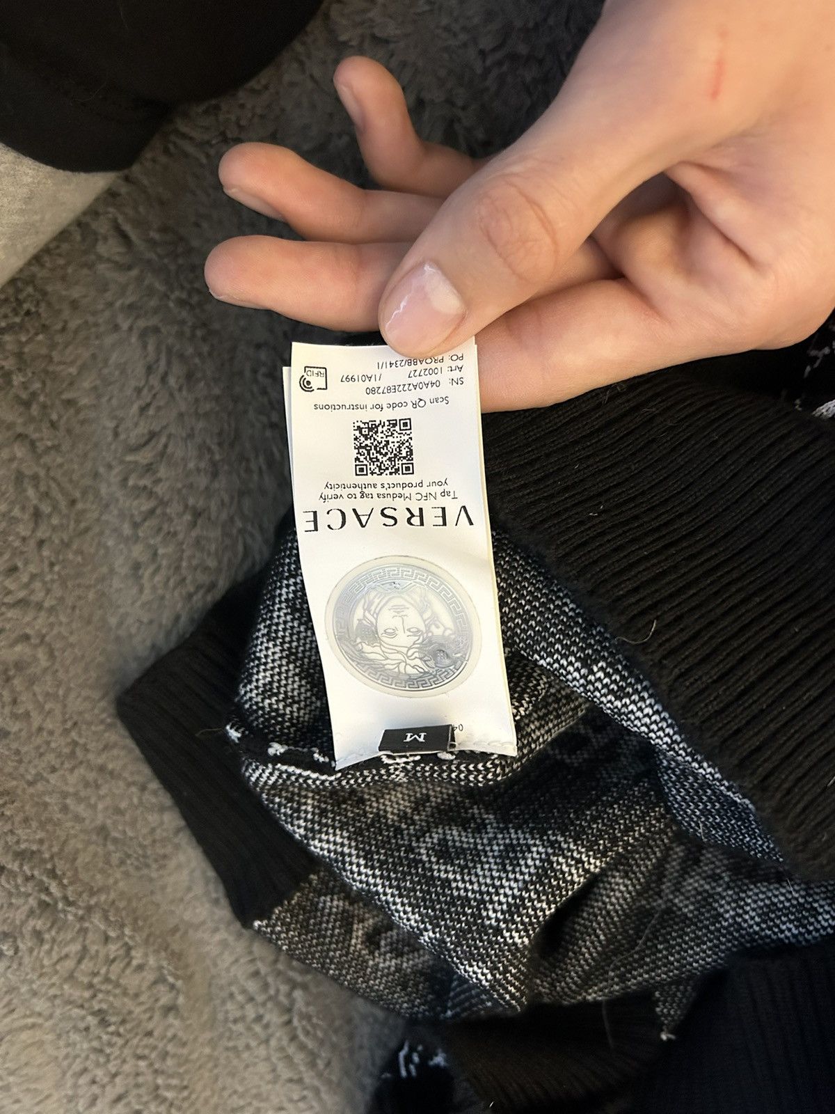 Versace Versace Knitted Sweater Size US M / EU 48-50 / 2 - 4 Thumbnail