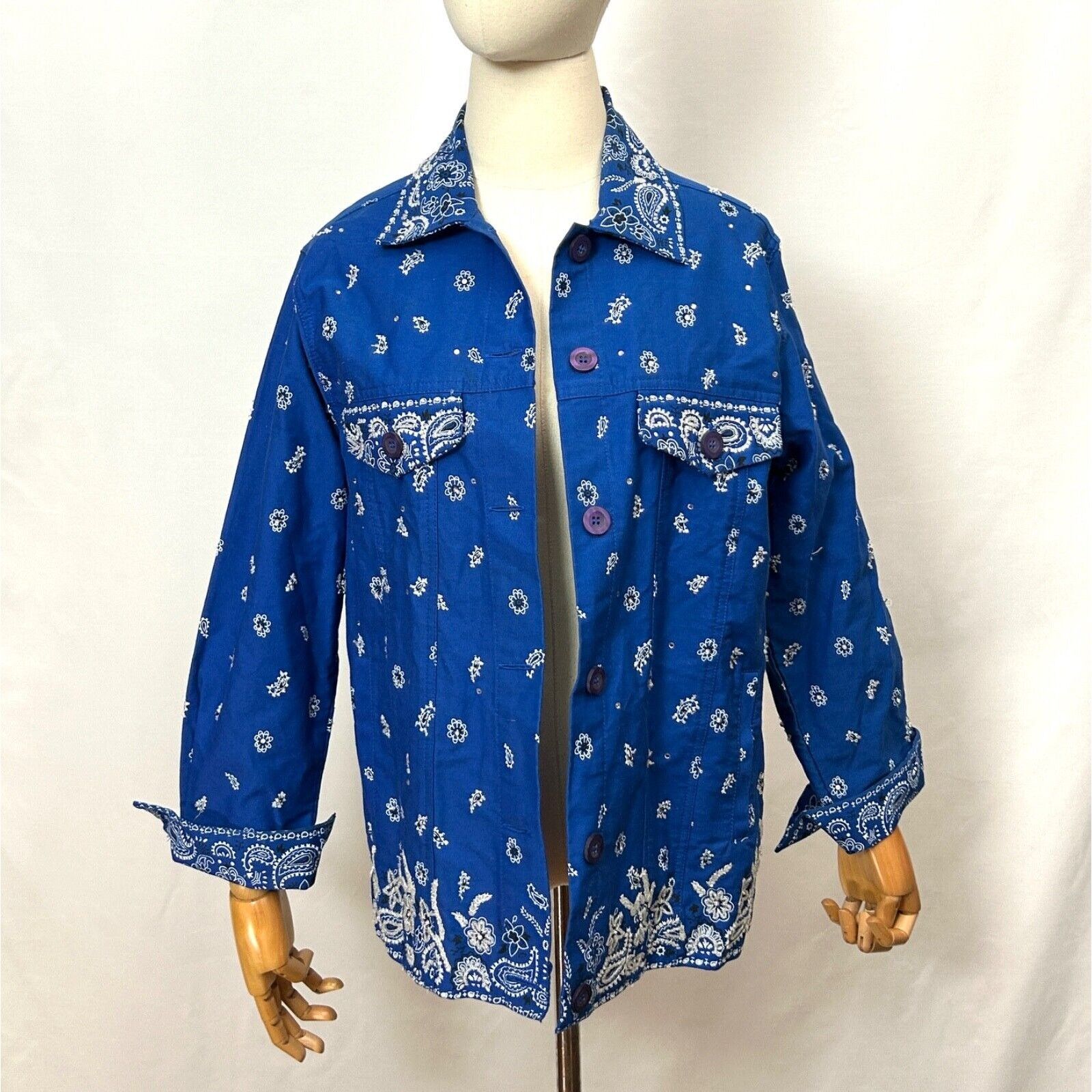 Vintage 90s Cotton Factory Blue Bandana Print Beaded Jacket Shirt Size XS / US 0-2 / IT 36-38 - 1 Thumbnail