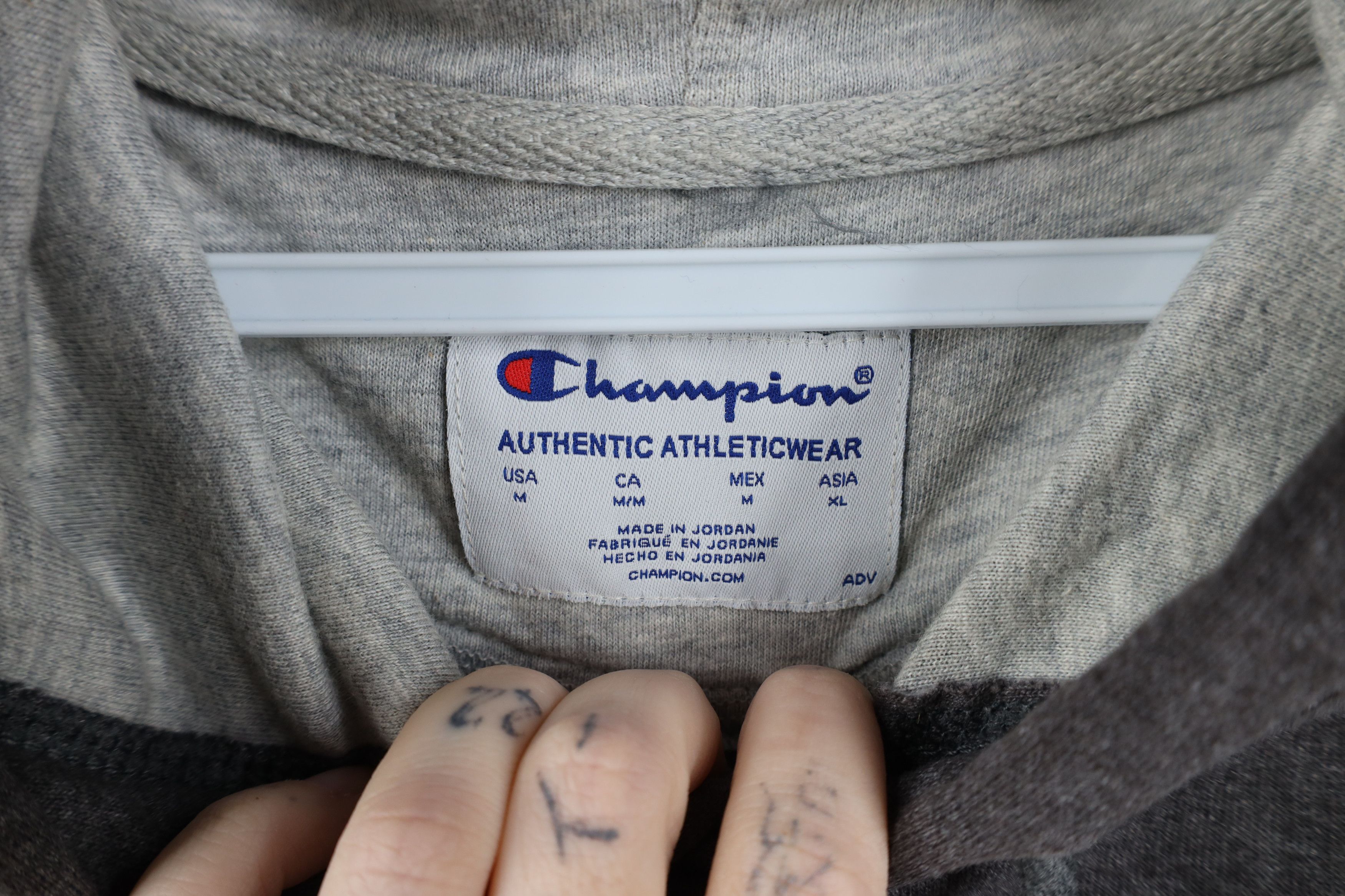 Champion Vintage Champion Monochrome Hoodie Sweatshirt Charcoal Gray Size US M / EU 48-50 / 2 - 9 Thumbnail