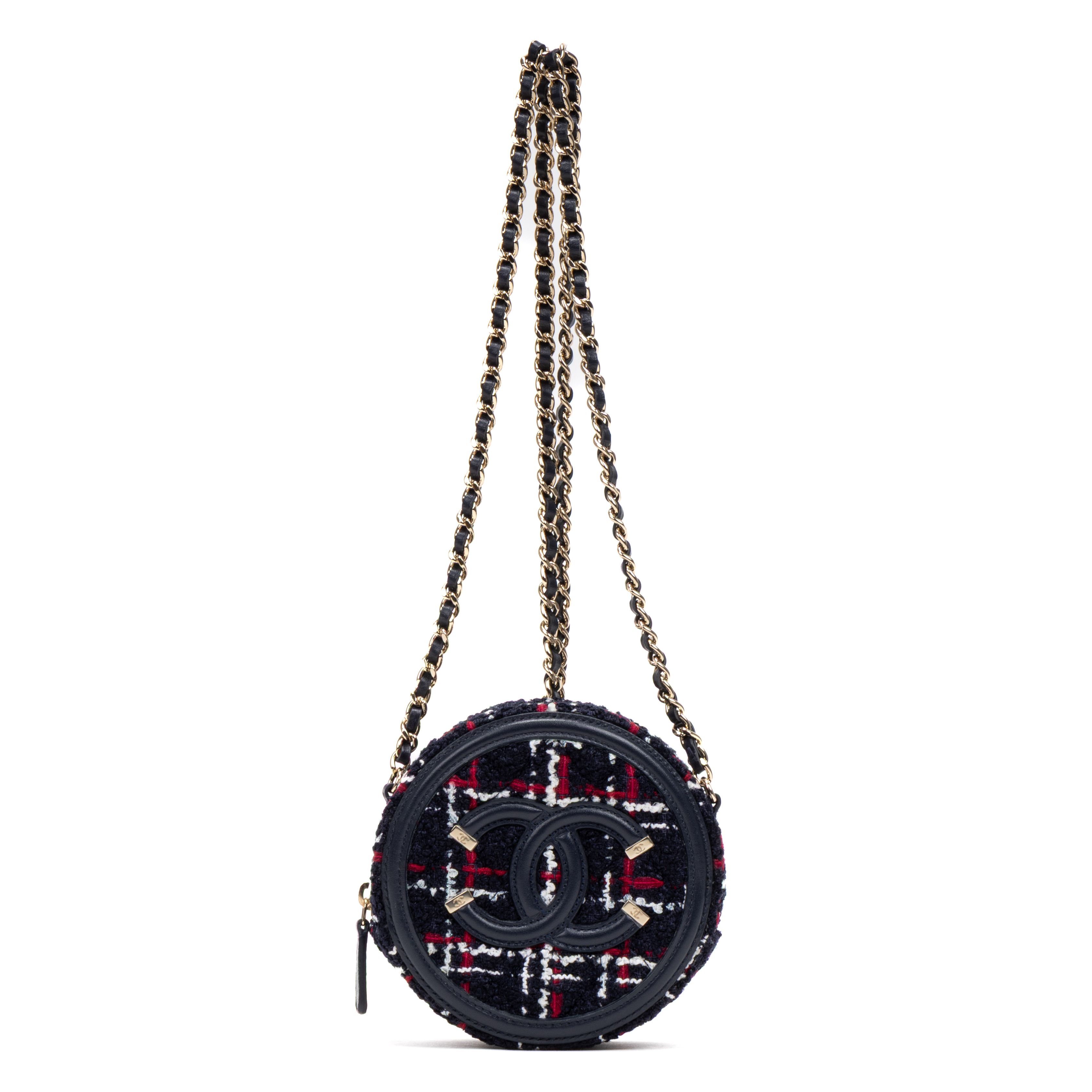 Chanel Filigree Round Chain Clutch Mini Size ONE SIZE - 1 Thumbnail