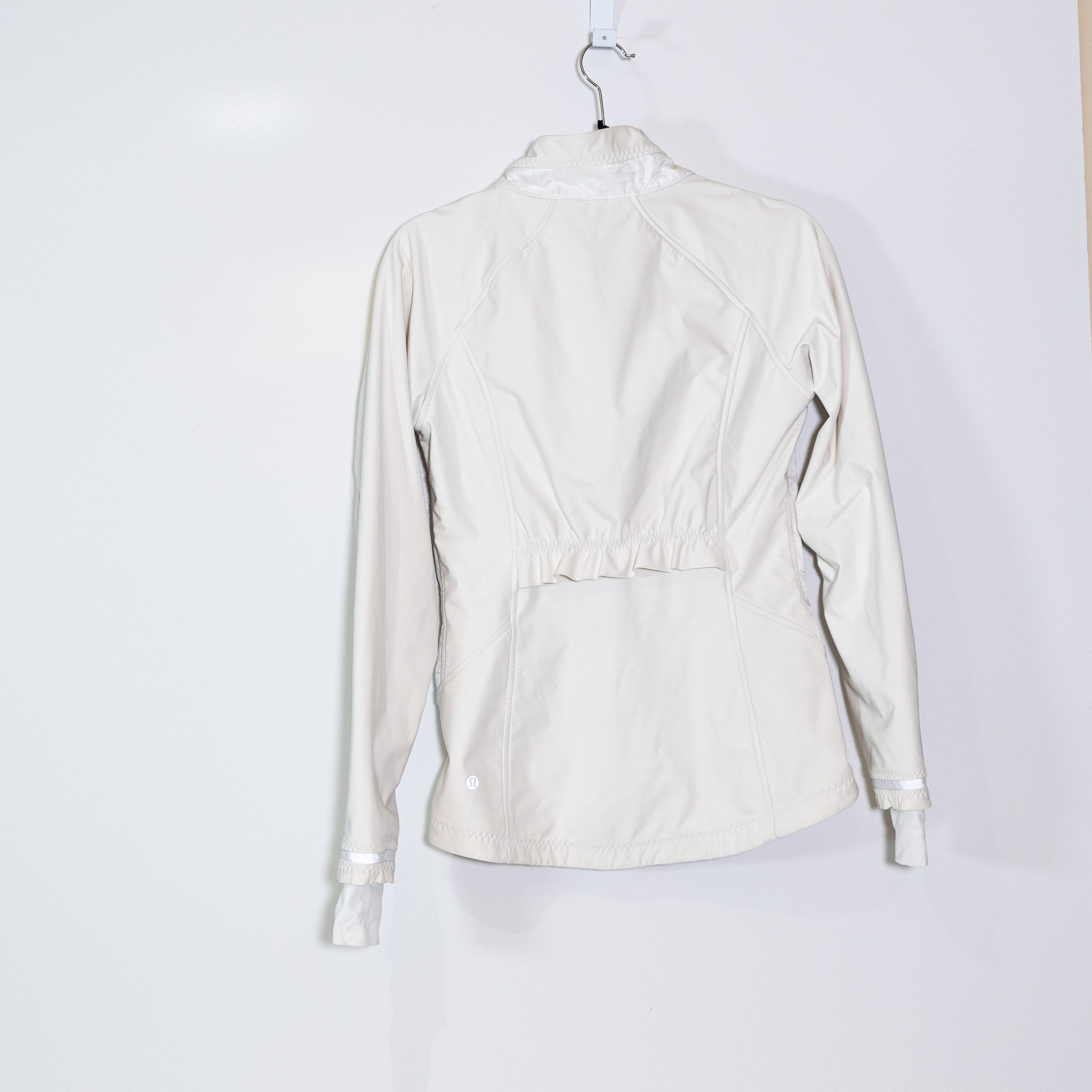 Lululemon Lululemon Women's Wind Runner Softshell Size M / US 6-8 / IT 42-44 - 4 Thumbnail