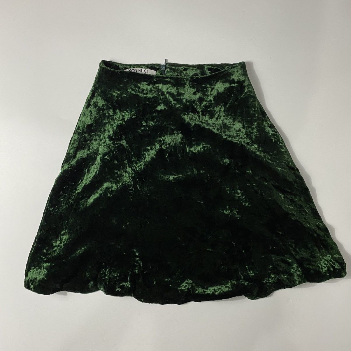 Yoshiki Hishinuma 1990's Green Velvet Knee Length Skirt