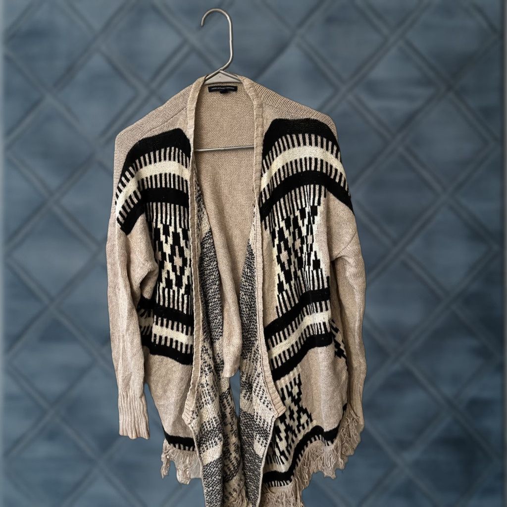 American Eagle Outfitters VINTAGE American Eagle Oufitters Womens Sweater Size L Waterfall Open Front Aztec Fringe Size L / US 10 / IT 46 - 1 Thumbnail