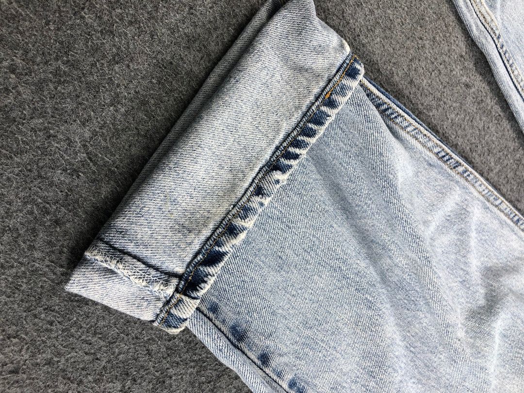 Levi's Vintage Light Wash Levis 560 Jeans-JM769 Size US 39 - 6 Thumbnail