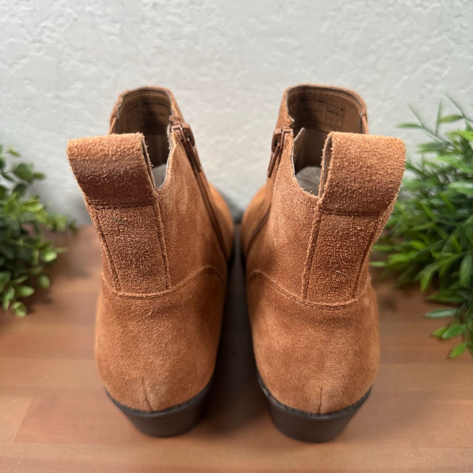 Vionic Vionic Roseland Water-Repellent Suede Ankle Boots Size 10 Size US 10 / IT 40 - 5 Thumbnail