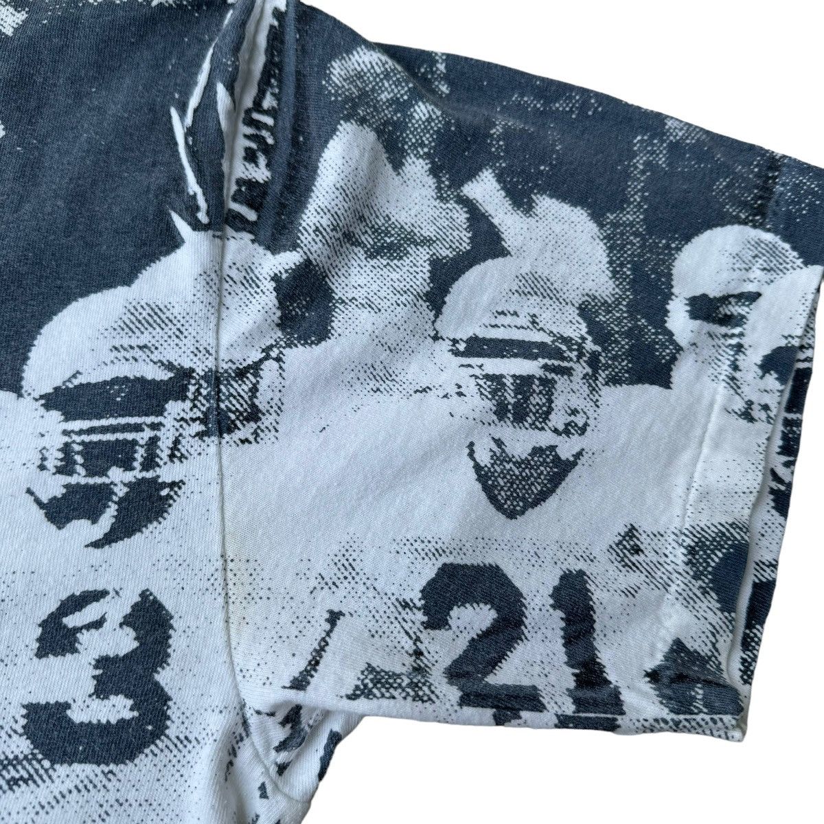 Vintage 90s Notre Dame University Football AOP Graphic Tee rugby Size US L / EU 52-54 / 3 - 10 Thumbnail