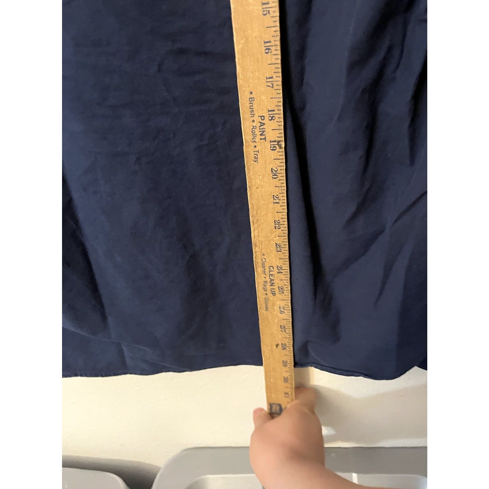 Gap Gap Mens Button-Down Shirt XL Blue Solid Stretch Regular Sleeve Long Cotton Polyester Knit Collared Button-Up Mens Size US XL / EU 56 / 4 - 5 Thumbnail