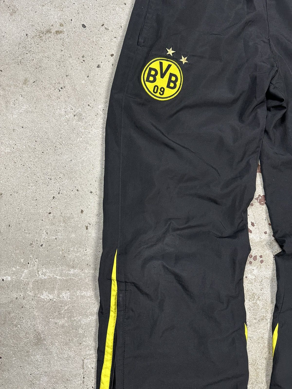 Puma Puma x Borussia Dortmund Black Baggy Track Pants Size US 30 / EU 46 - 5 Thumbnail