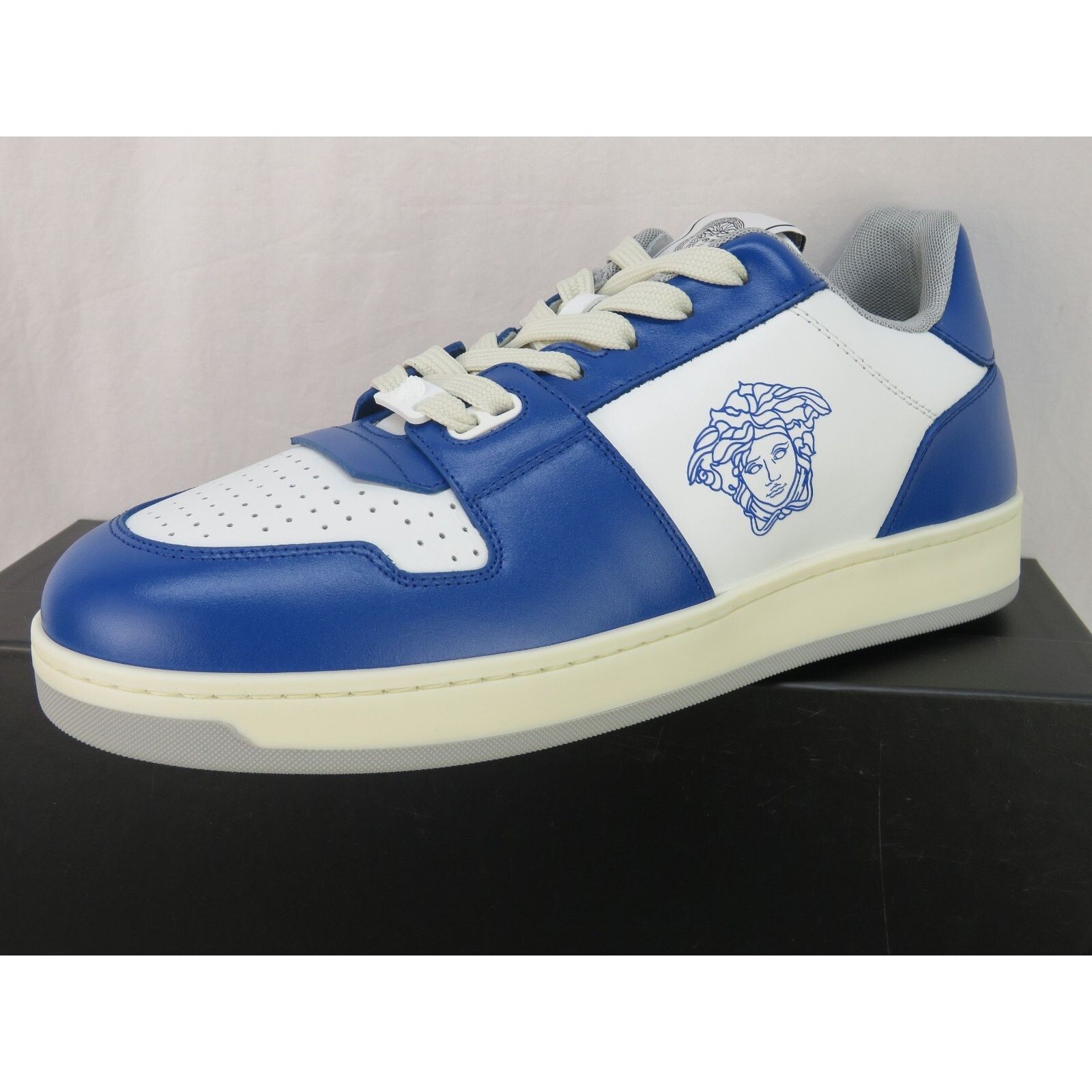 Versace VERSACE BLUE WHITE LEATHER MEDUSA HEAD LOW SNEAKERS 9 42 IT Size US 9 / EU 42 - 8 Thumbnail
