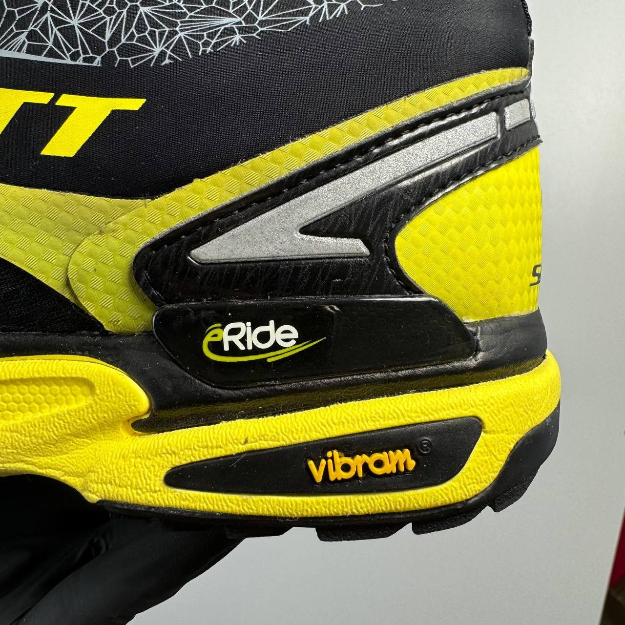 Other Scott eRide Vibram Ion-Mask Trail Running Cycling EU 39 Size US 6 / EU 39 - 7 Thumbnail