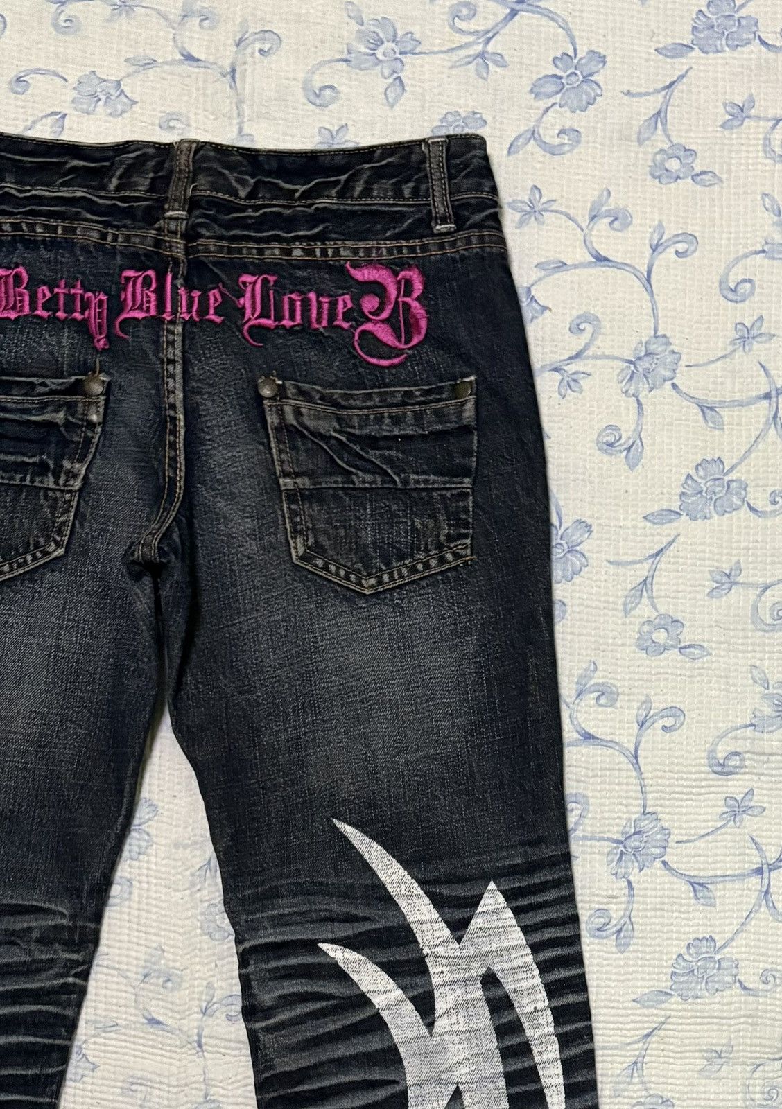 Other Betty Blue Love Streetwear Jeans Distressed Denim Size US 31 - 13 Thumbnail