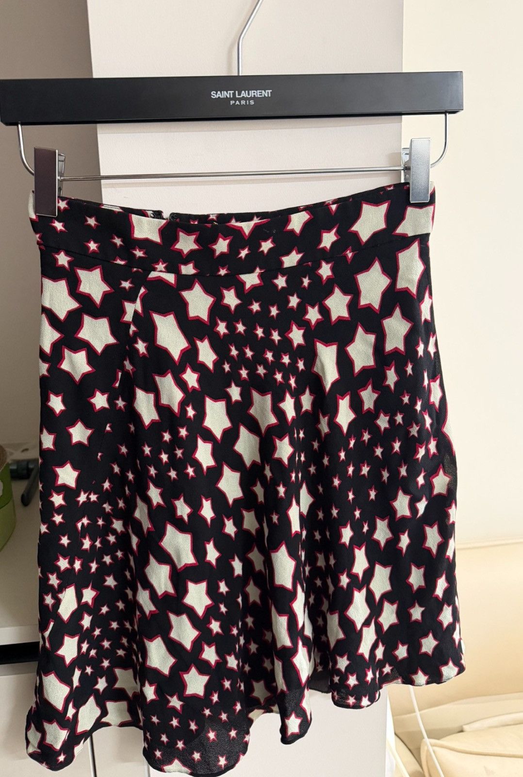Saint Laurent Paris Saint Laurent Paris 16SS Mulberry Silk Star Print Skirt F36 Size 26" / US 2 / IT 38 - 1 Thumbnail