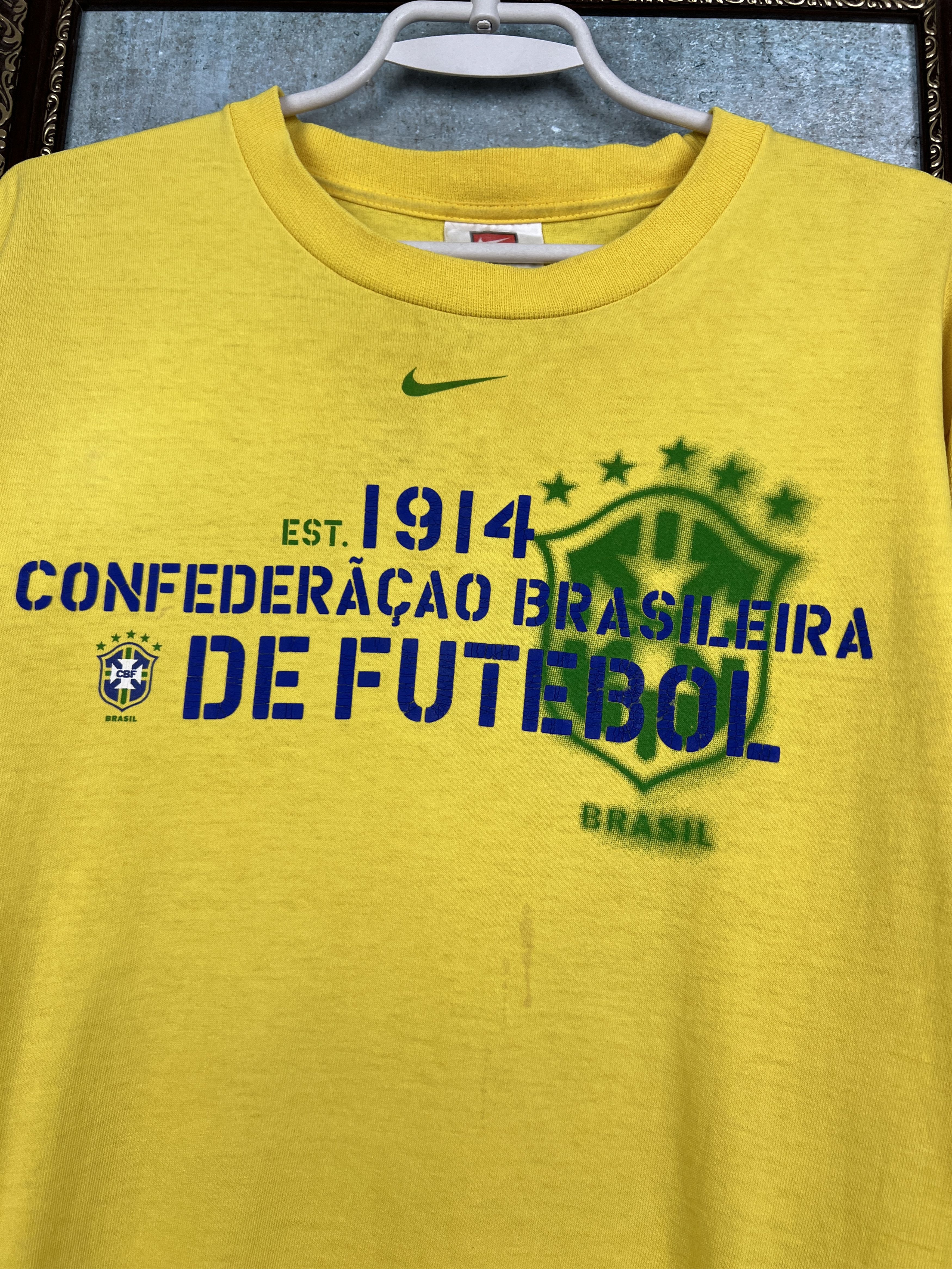 Nike Brazil Football Shirt Soccer Long Sleeve National Jersey Size US S / EU 44-46 / 1 - 3 Thumbnail