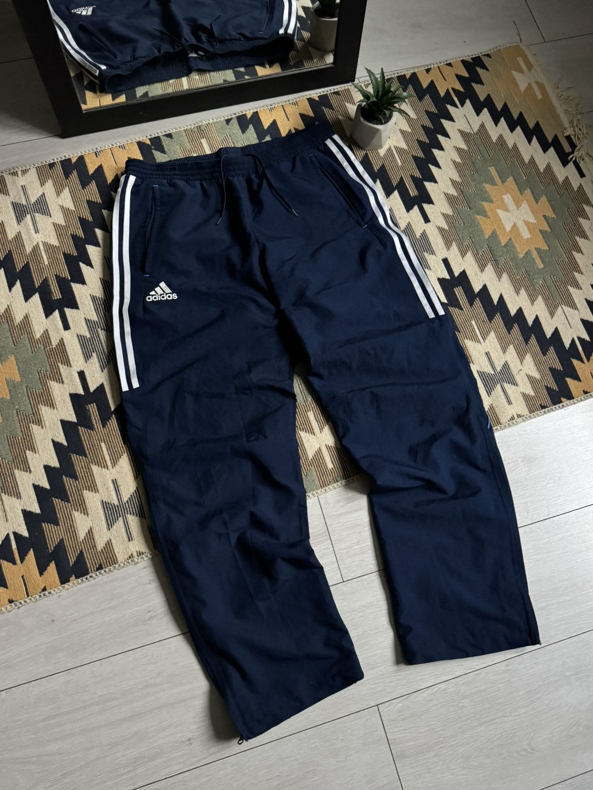 Adidas Vintage Adidas Nylon Y2K 3Stripes Baggy Pants Size US 34 / EU 50 - 4 Thumbnail