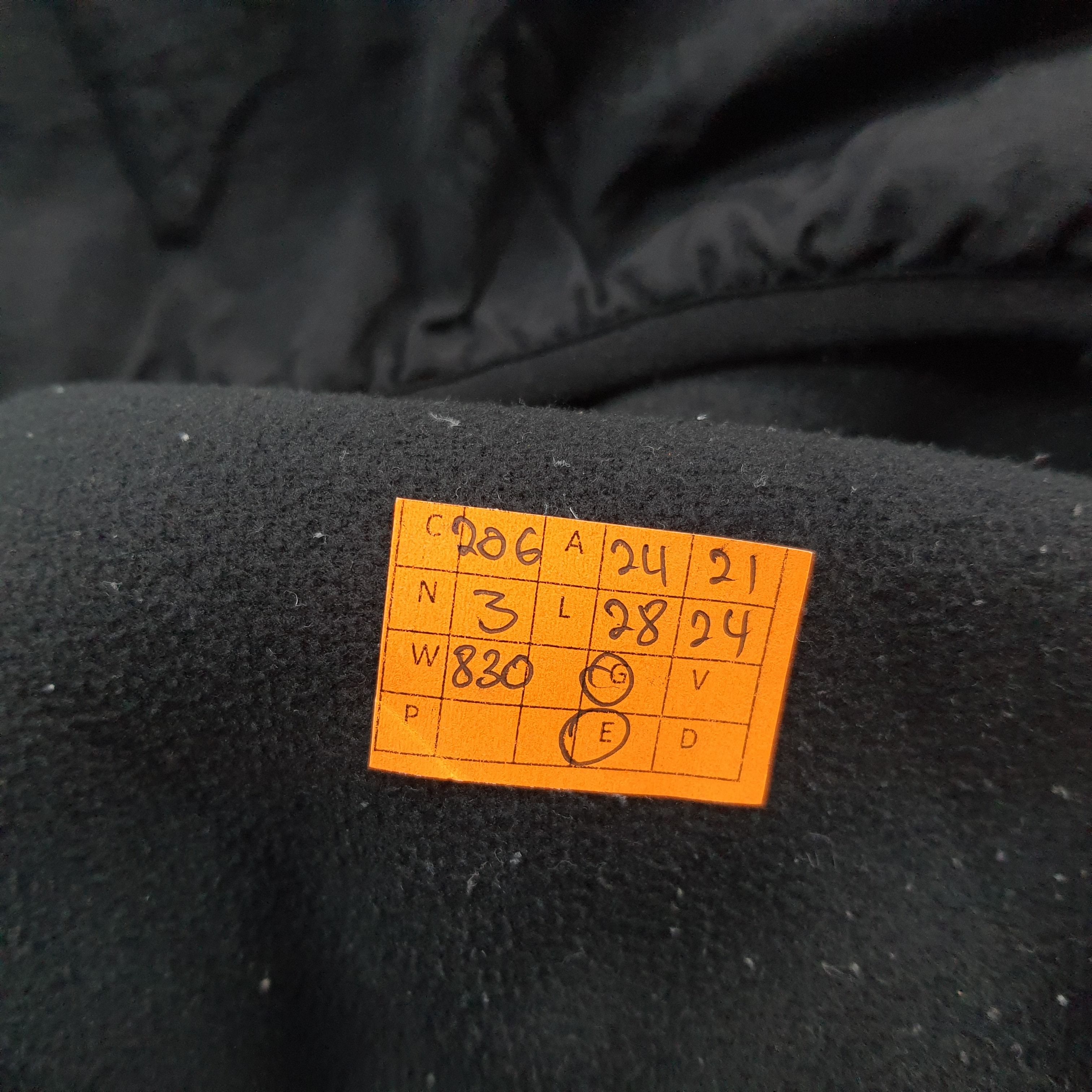 Japanese Brand × Vintage Vintage GU x UNDERCOVER Custom Logo Fleece Jacket Size US L / EU 52-54 / 3 - 12 Thumbnail