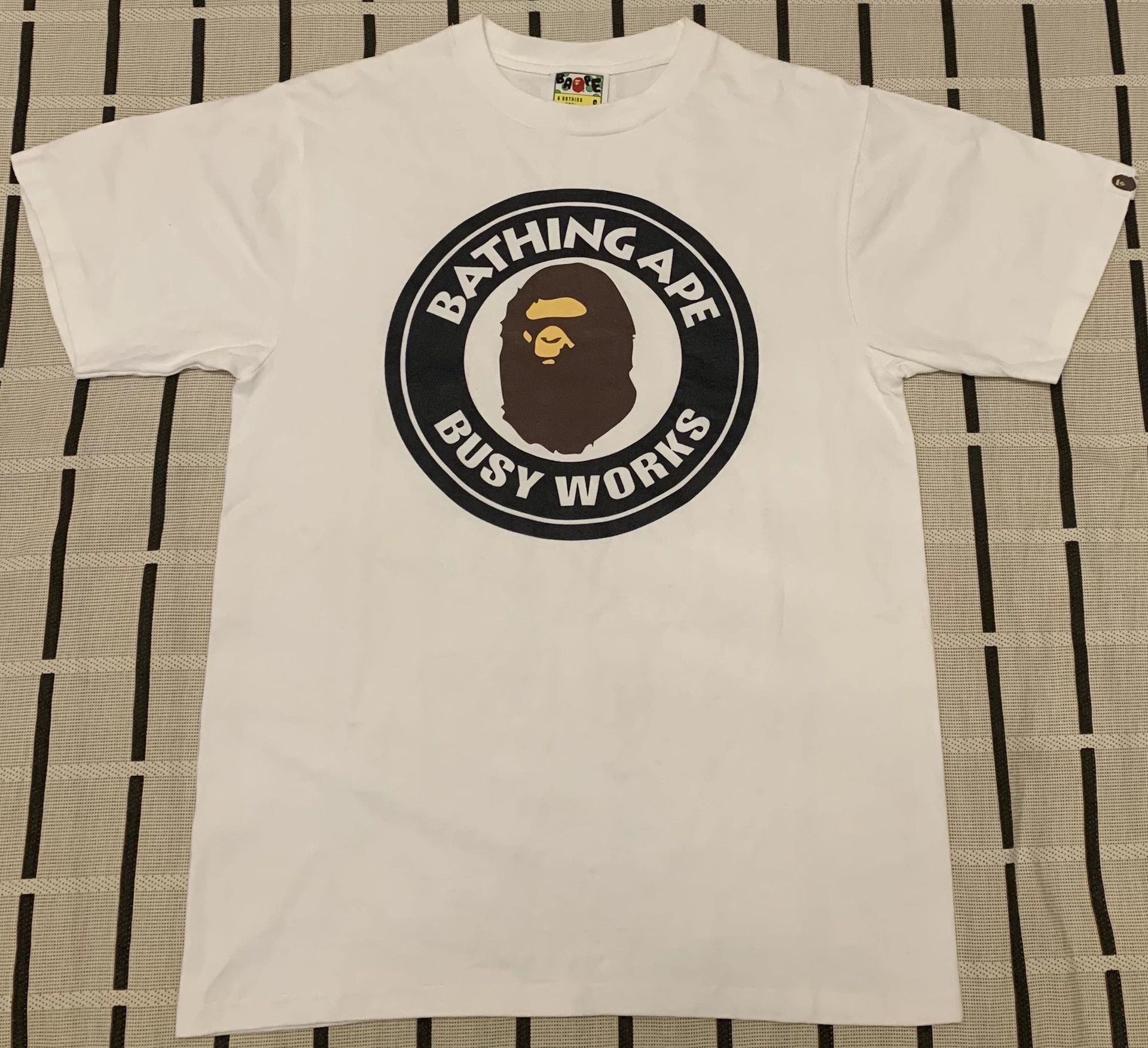 Bape Bape Ape Head T-Shirt S Men Size US S / EU 44-46 / 1 - 1 Thumbnail