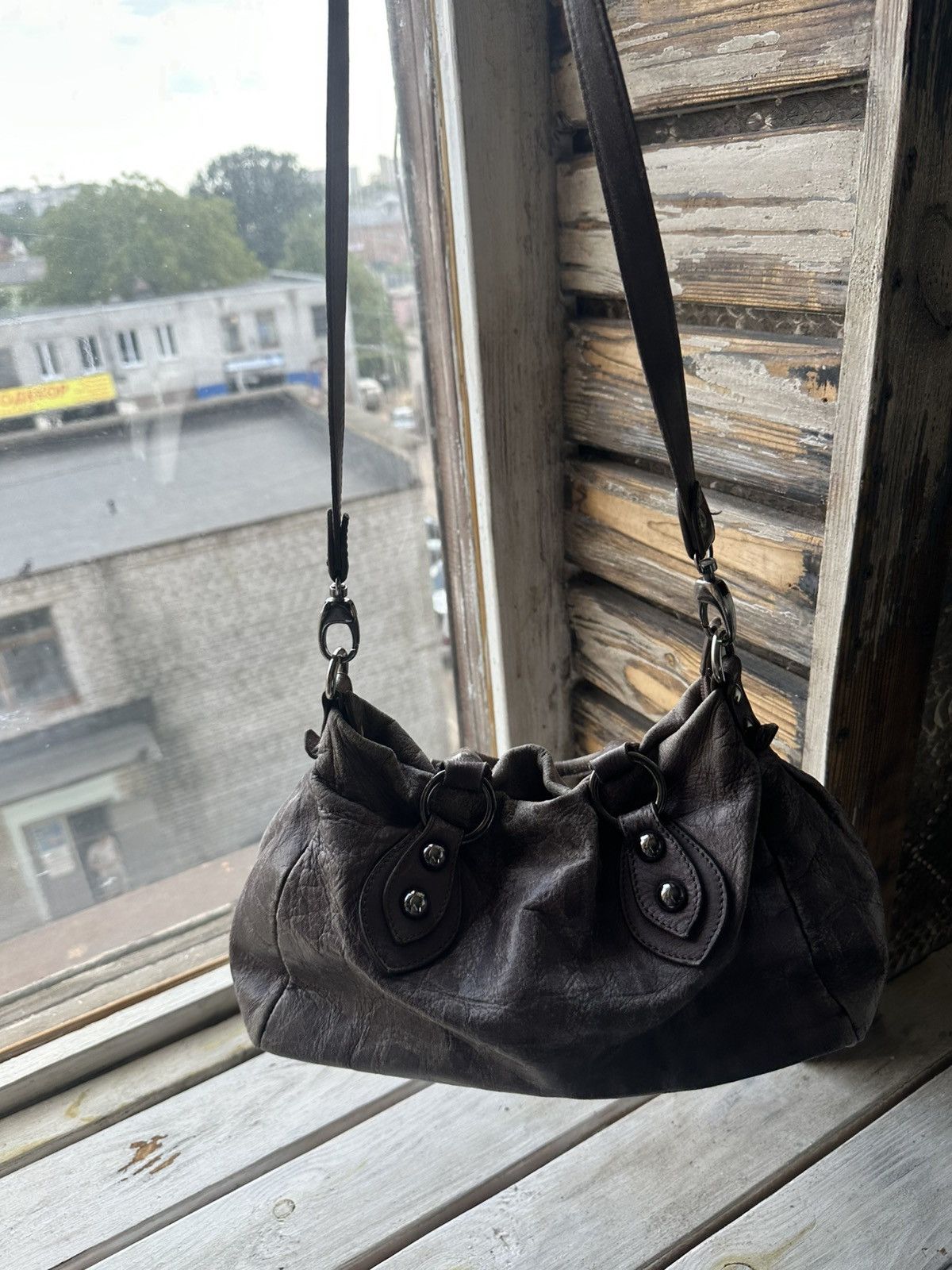 Japanese Brand 🚨Y2K AVANT-GARDE 🚨mesh silver Japan style hand bag Y2K 90s Size ONE SIZE - 11 Thumbnail