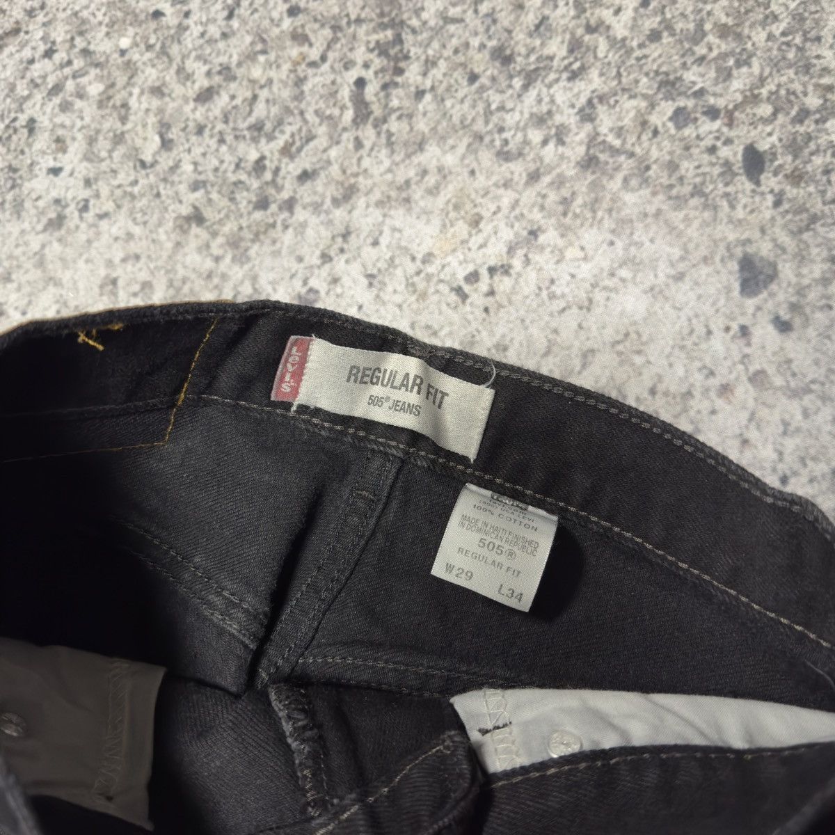 Levi's 2000s Levi’s 505 Black Denim Jeans ERD Grunge Chrome Biker Size US 27 - 5 Thumbnail