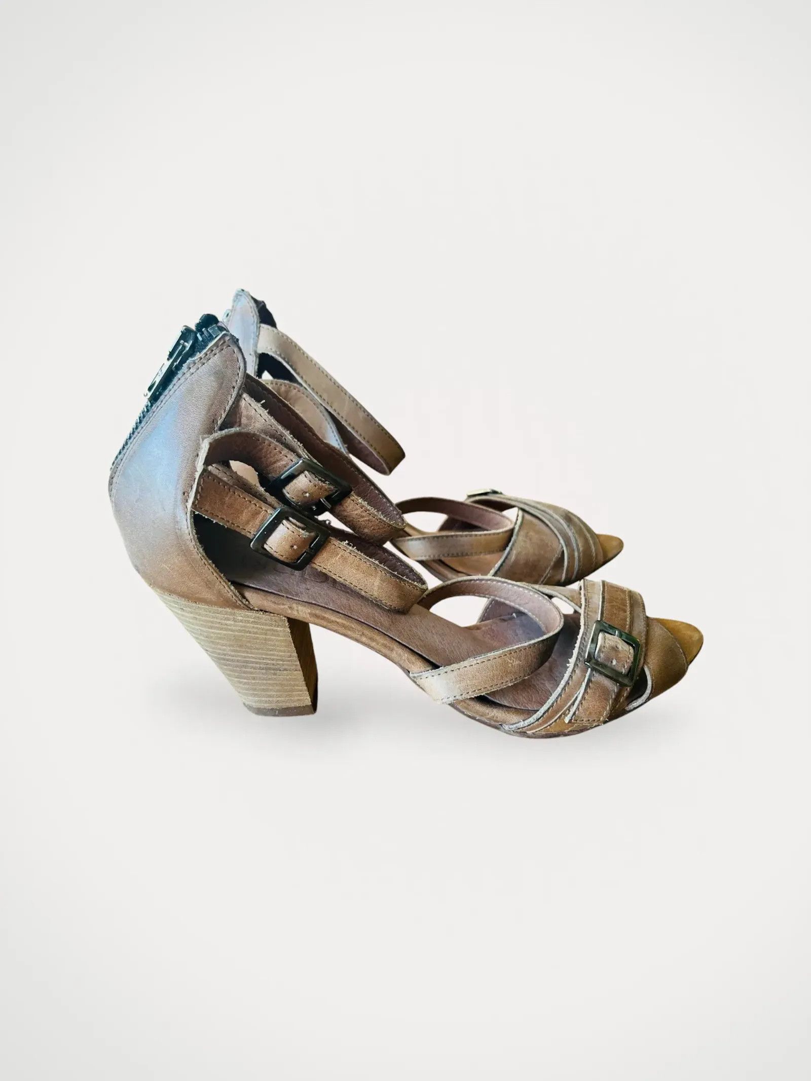 Nude Nude Sandals Size US 11 / IT 41 - 1 Thumbnail