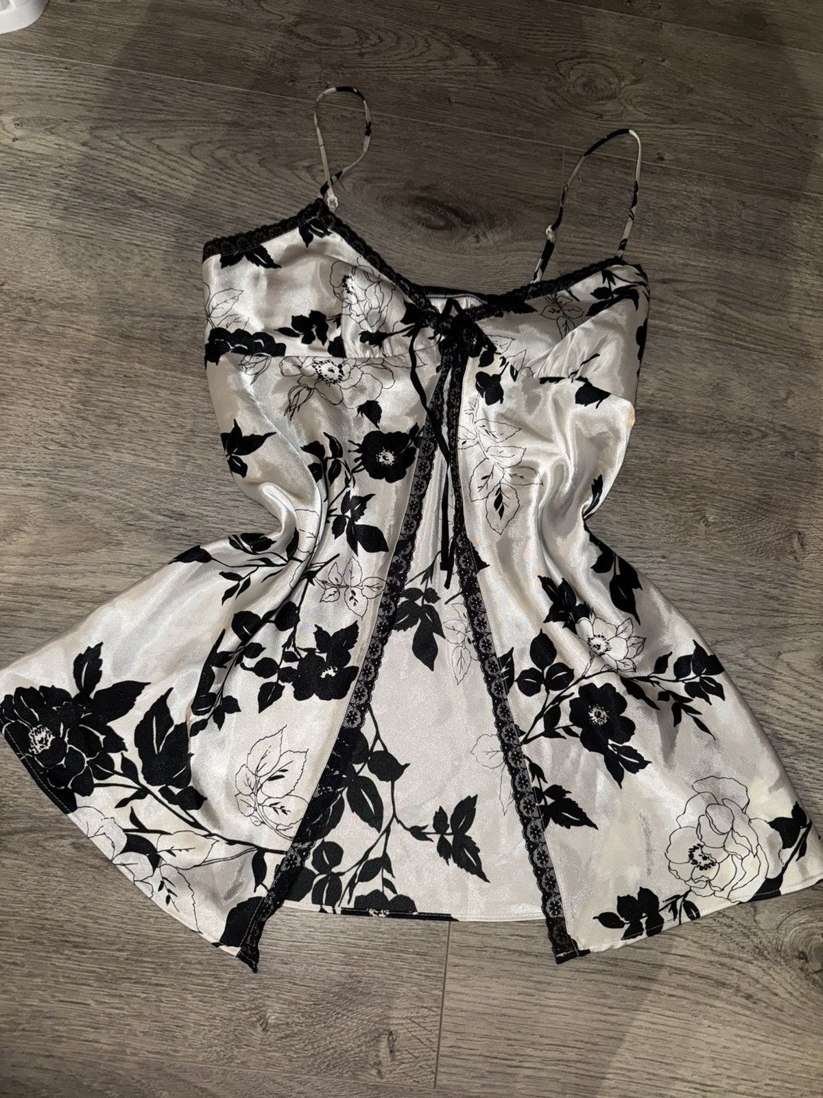 Victoria's Secret Victoria’s Secret Very Rare - Open Front slip Dress Size S / US 4 / IT 40 - 1 Thumbnail
