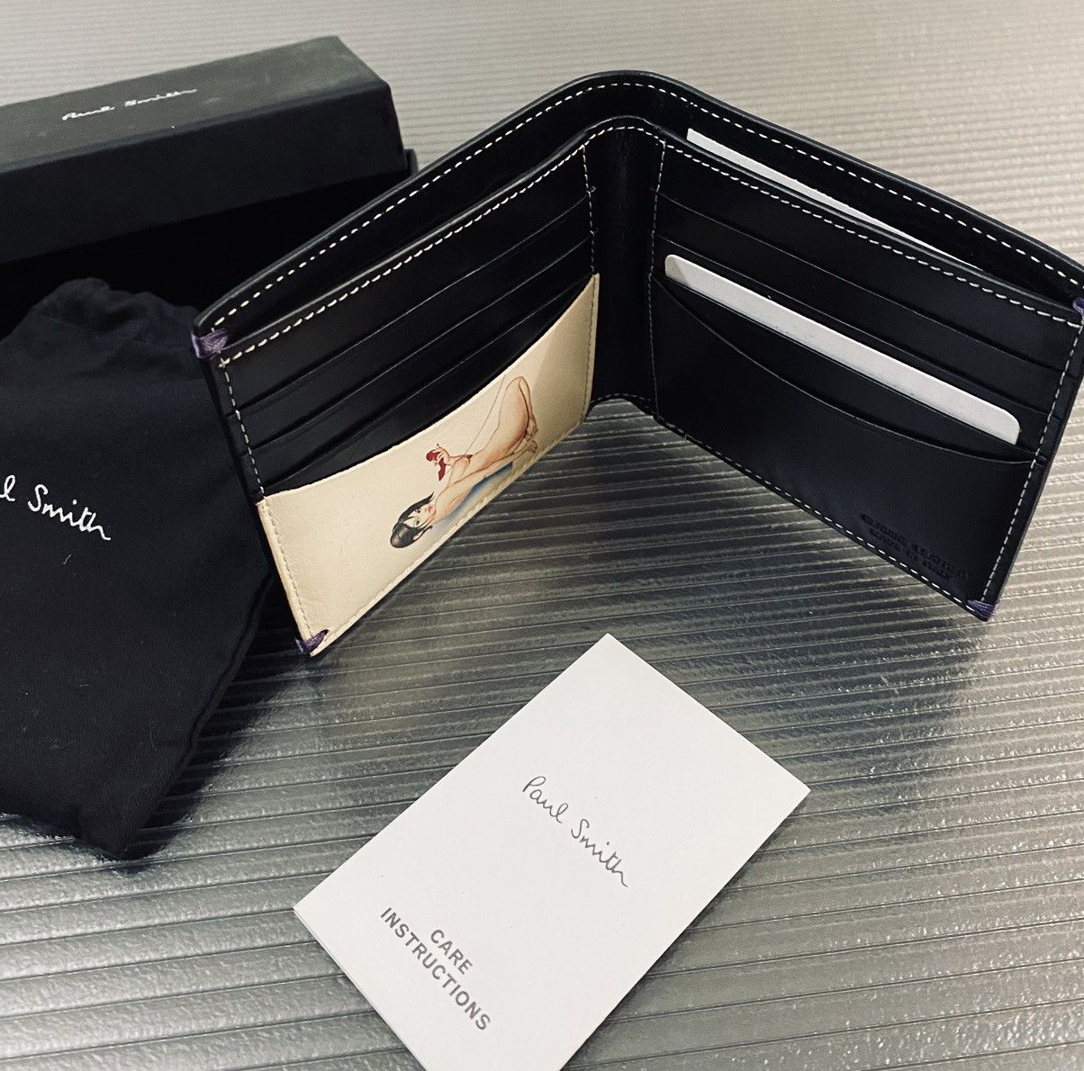 Paul Smith Paul Smith 🇮🇹 Nero leather pin-up girl billfold wallet NEW Size ONE SIZE - 8 Thumbnail