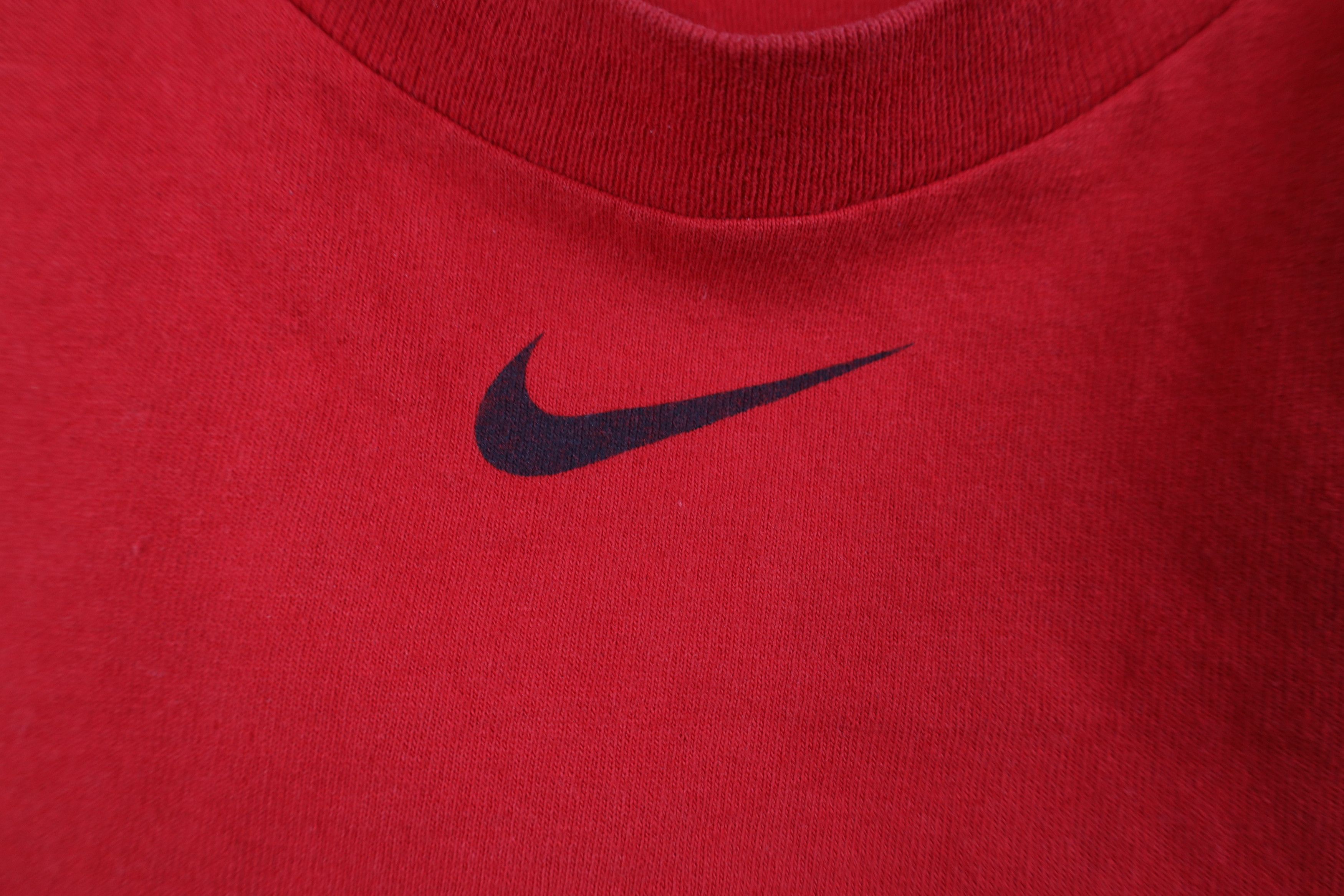 Nike Vintage Nike Swoosh Ohio State University Football T-Shirt Size US L / EU 52-54 / 3 - 5 Thumbnail