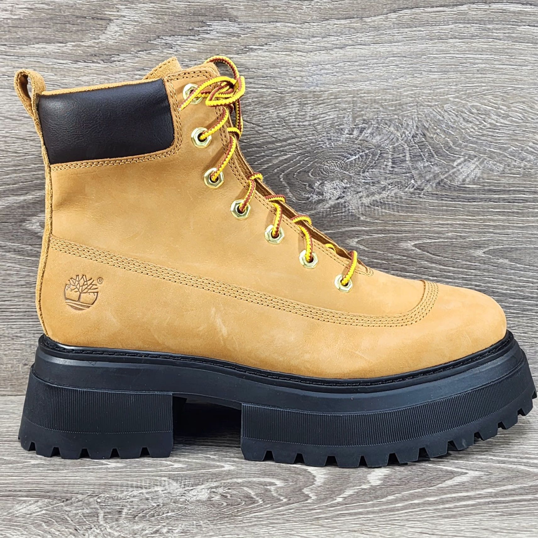 Timberland Timberland Boots Sky 6-Inch Lace Up Nubuck Leather Platform Brown Womens 9.5 Timberland Sky 6-Inch Boots Women Size 9.5 Brown Nubuck Leather Platform Size US 10 / IT 40 - 2 Thumbnail