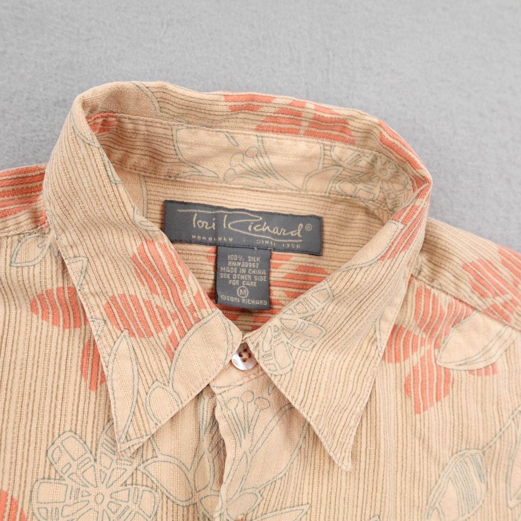 Tori Richard Tori Richard Shirt Mens Medium Peach Orange Hawaiian Silk Floral Aloha Camp Size US M / EU 48-50 / 2 - 2 Thumbnail