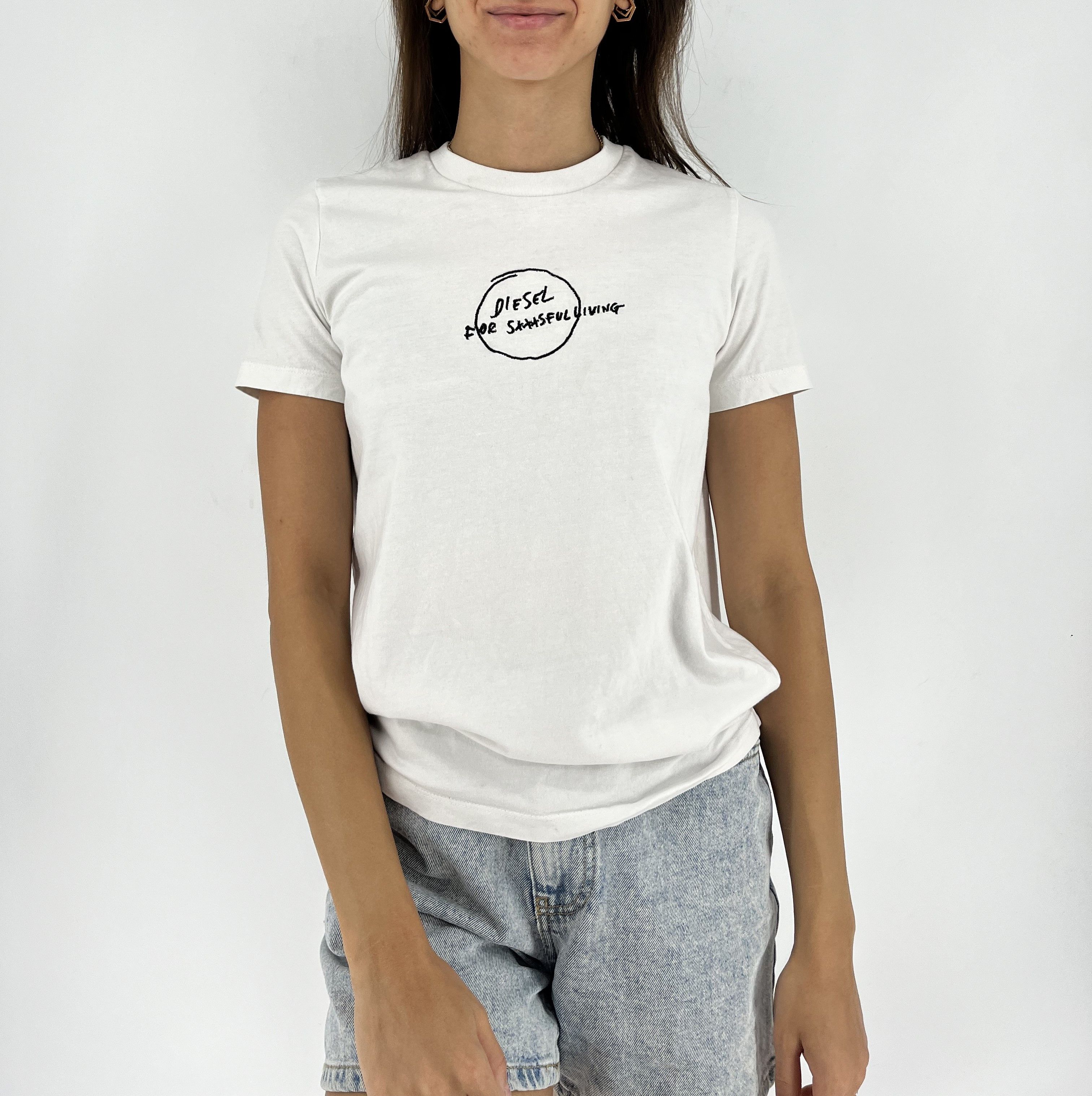 Other Vintage Diesel Japanese Y2K Style Tee Casual Streetwear 90s Size S / US 4 / IT 40 - 1 Thumbnail