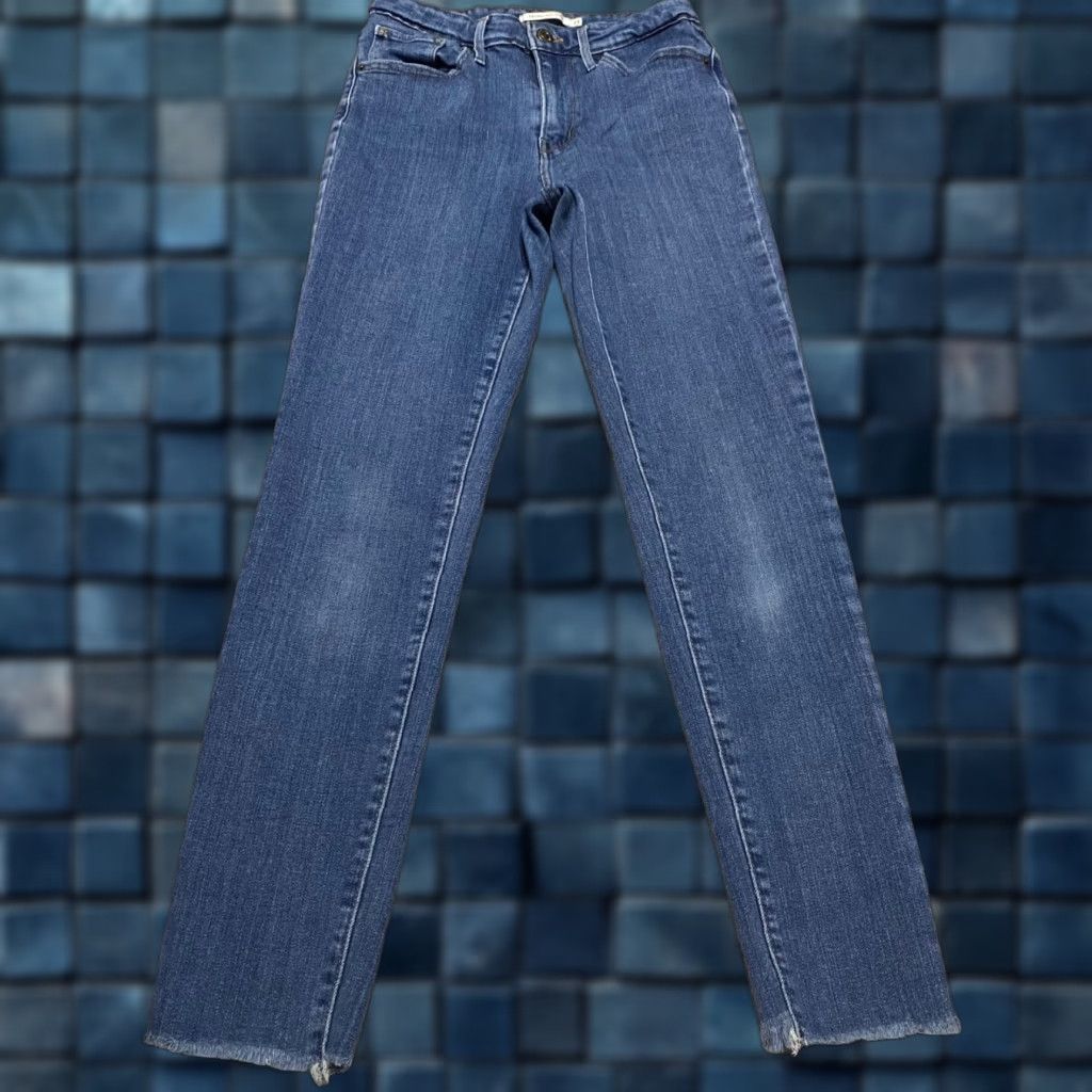 Levi's Levi's 721 Jeans Womens 27 Blue Denim High Rise Skinny 5-Pocket Regular Jeans Womens Blue Levi's 700 Series Size 42" / US 20 - 1 Thumbnail