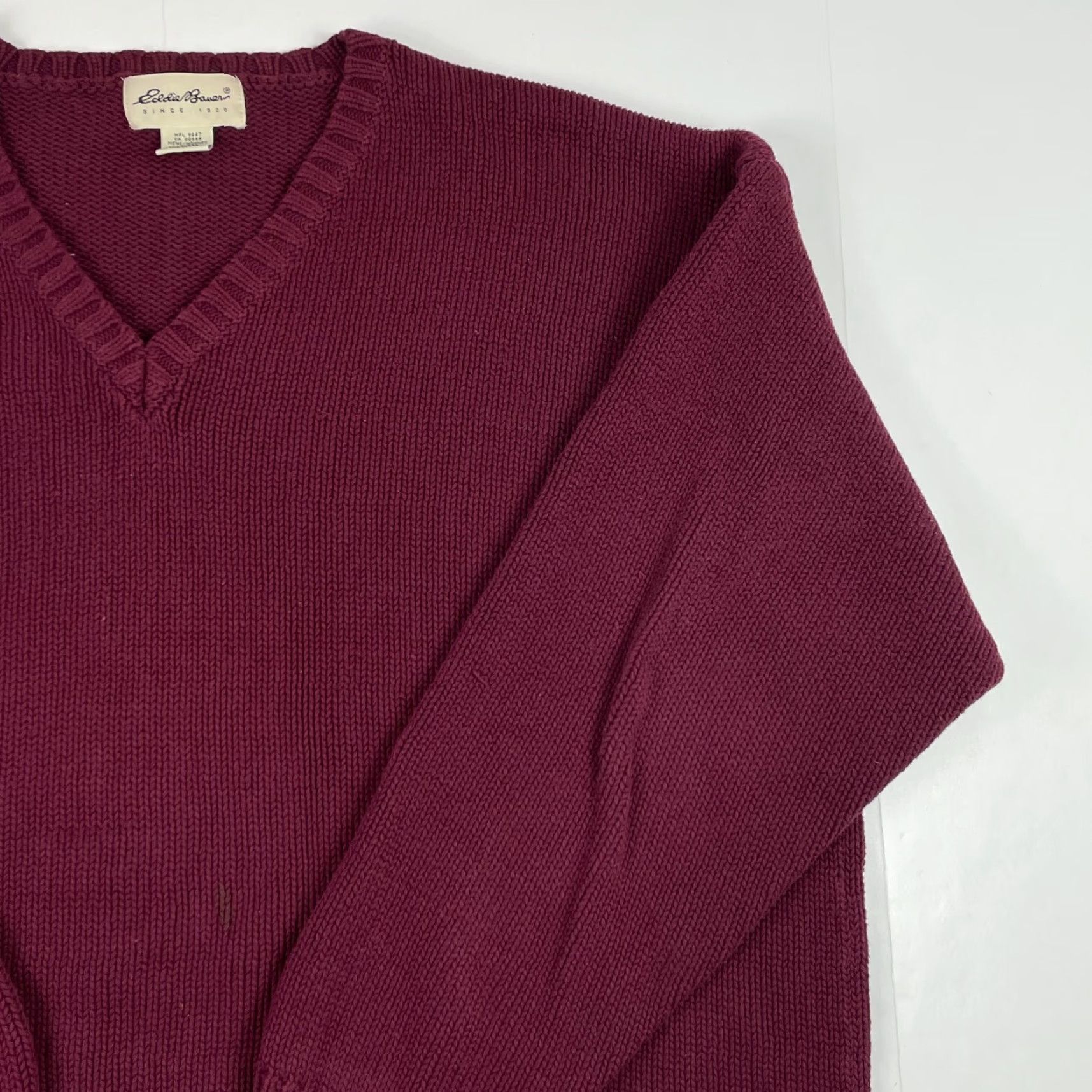 Eddie Bauer VINTAGE Eddie Bauer Sweater Mens 2XL Purple V Neck Pullover Knit Golfing Grunge Preppy Casual Workwear Jacket? Size US XXL / EU 58 / 5 - 3 Thumbnail