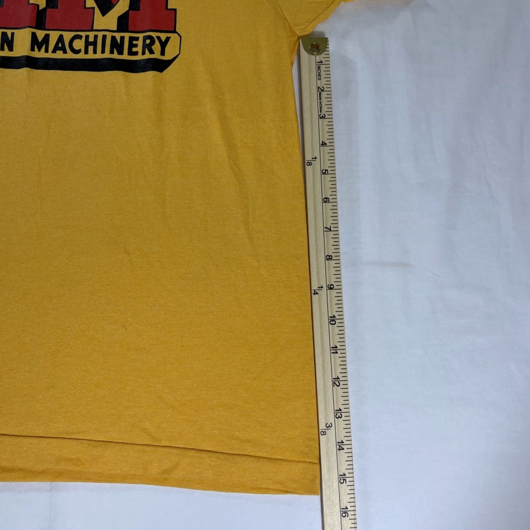 Vintage VINTAGE SCREEN STARS BEST T-Shirt Mens L Yellow Minneapolis Moline Tractor 80s 90s SINGLE STITCHING Graphic Print Crew Neck Short Sleeve Shirt Size US L / EU 52-54 / 3 - 5 Thumbnail
