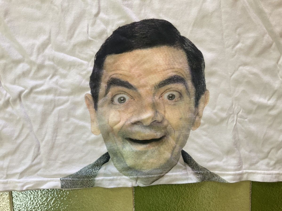 Other Mr Bean's Holiday 2007 Universal Studios Castrol Tshirt Size US M / EU 48-50 / 2 - 5 Thumbnail